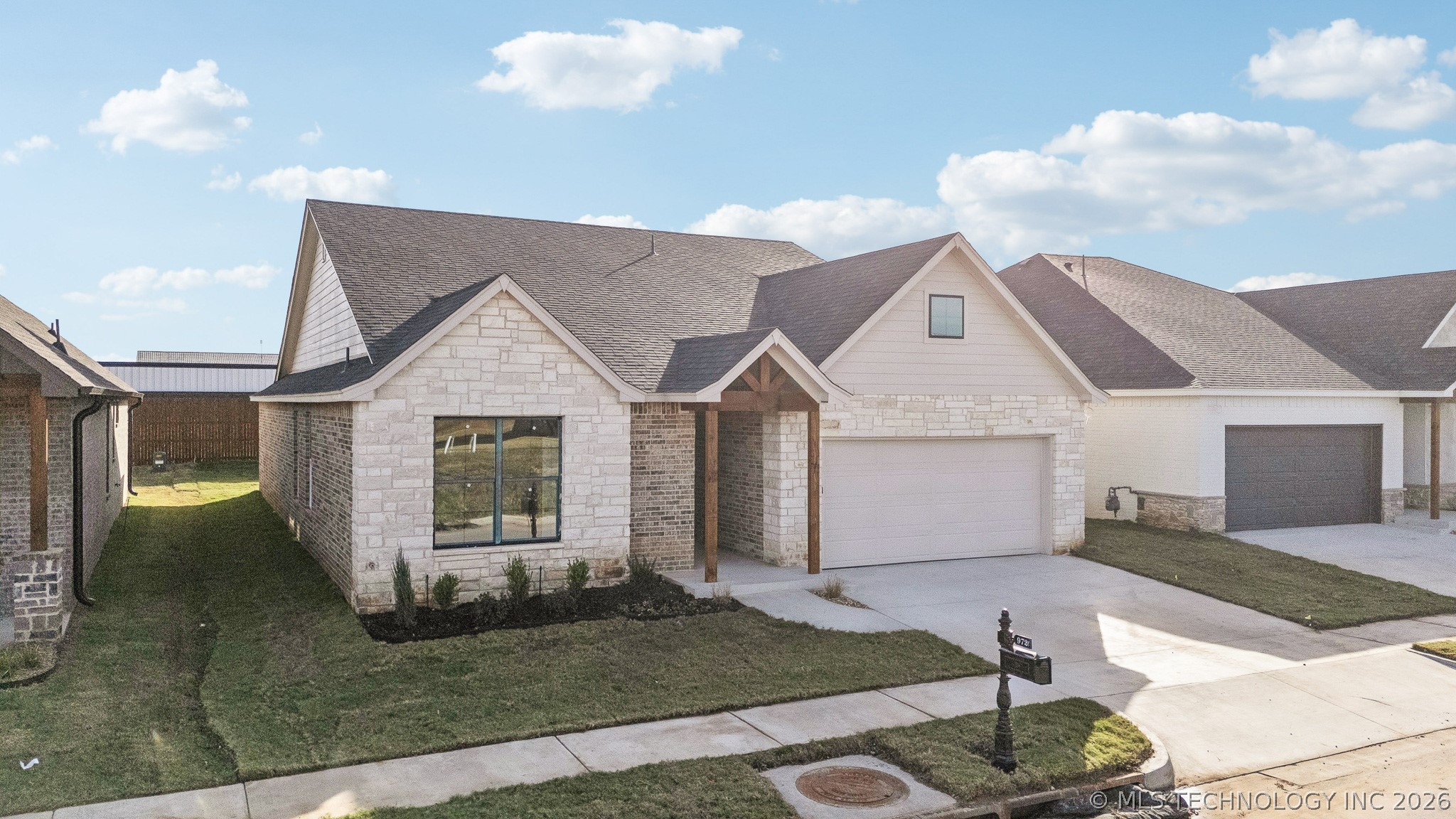 9722 E 132nd Street Bixby OK 74008