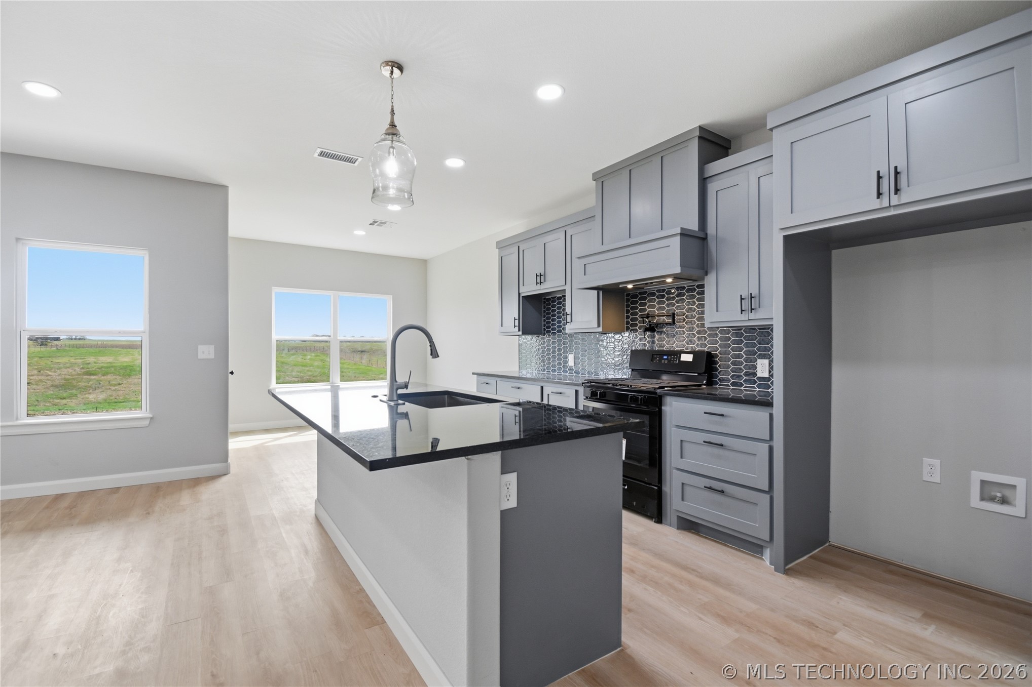 14255 S 4150 Road Claremore OK 74017