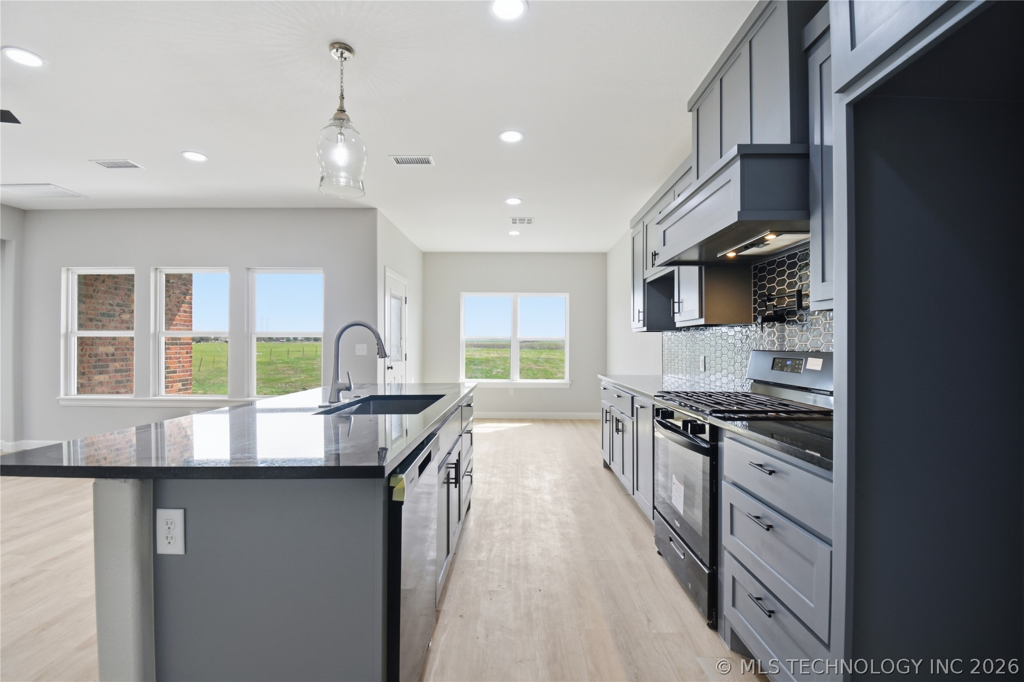 14255 S 4150 Road Claremore OK 74017