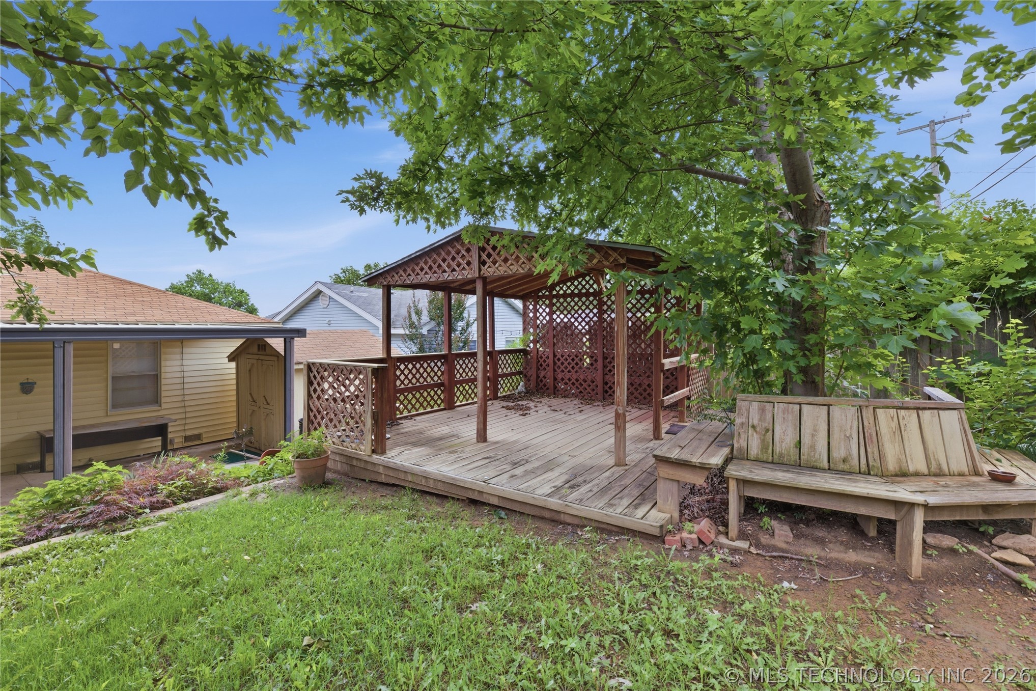 2412 S Hudson Place Tulsa OK 74114