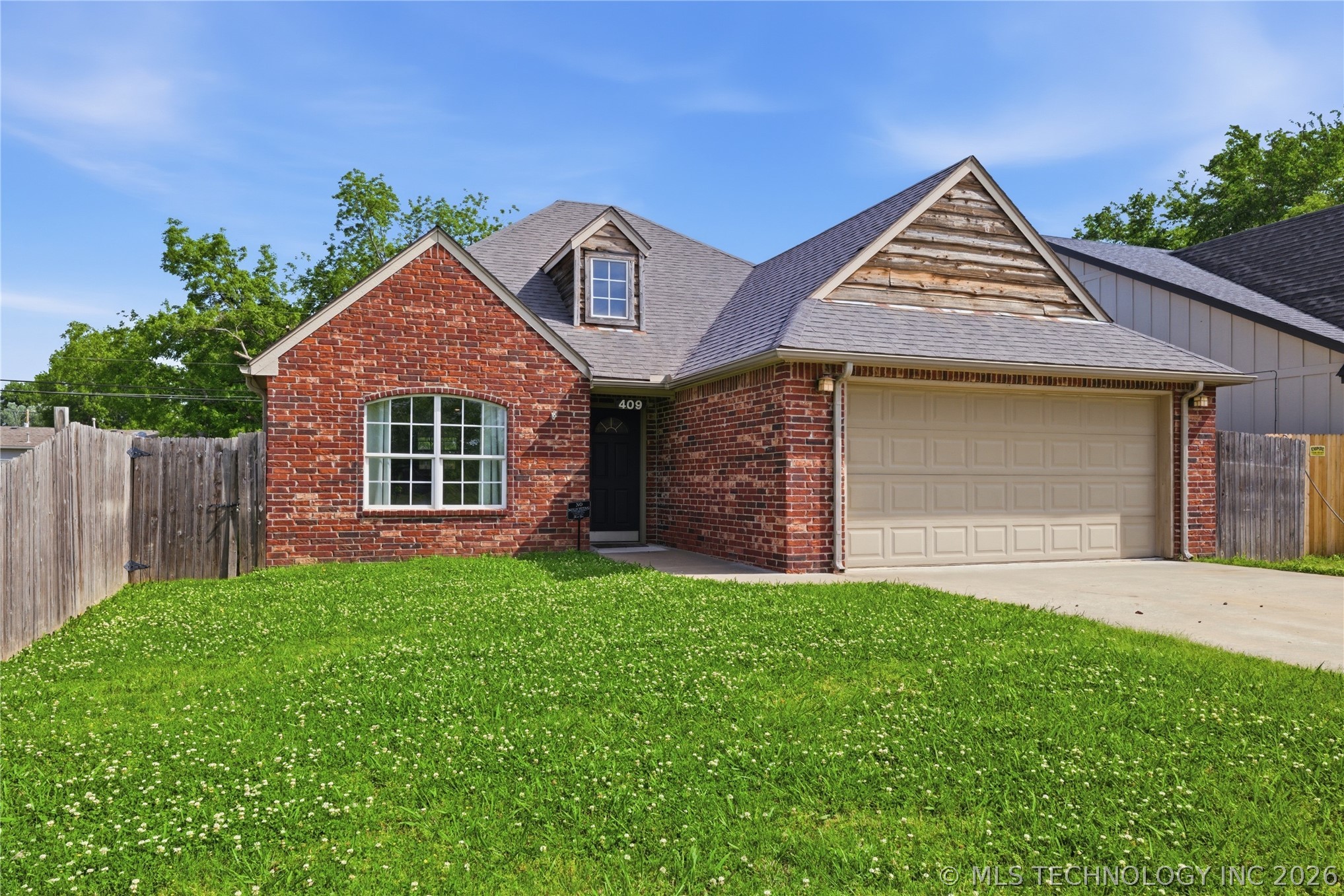 409 E Pine Street Skiatook OK 74070