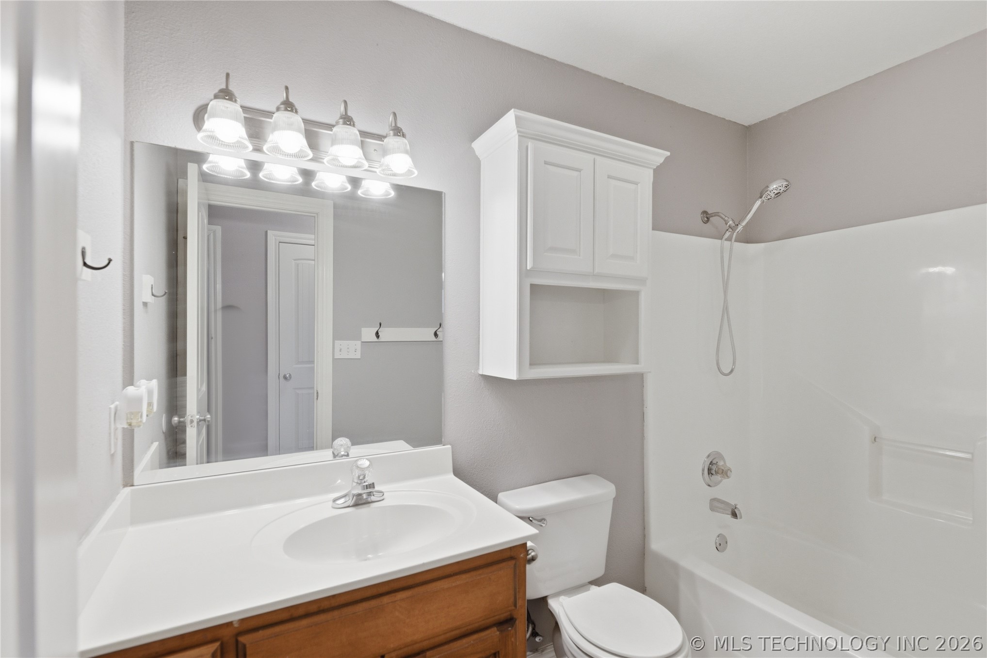 409 E Pine Street Skiatook OK 74070