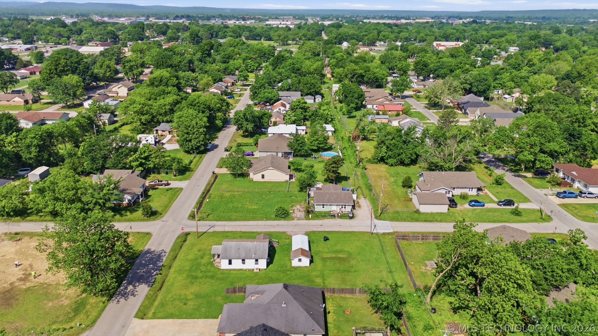 409 E Pine Street Skiatook OK 74070