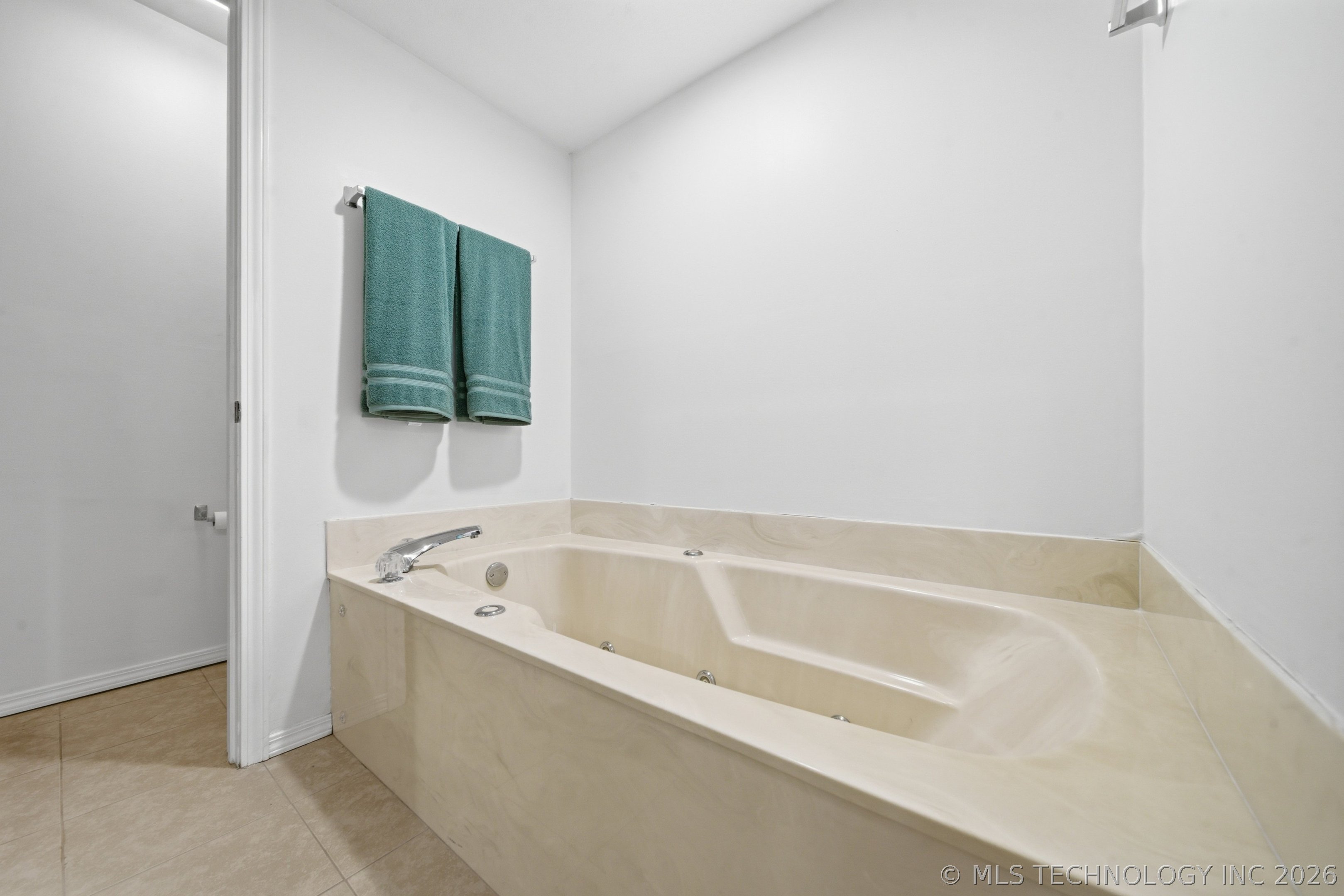 4308 S Chestnut Avenue Broken Arrow OK 74011