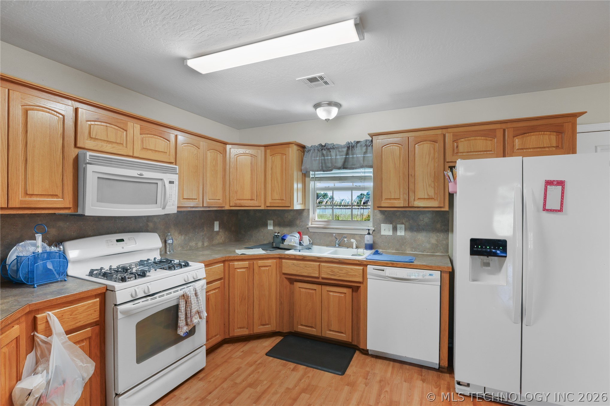 33696 S 640 Road W Jay OK 74346