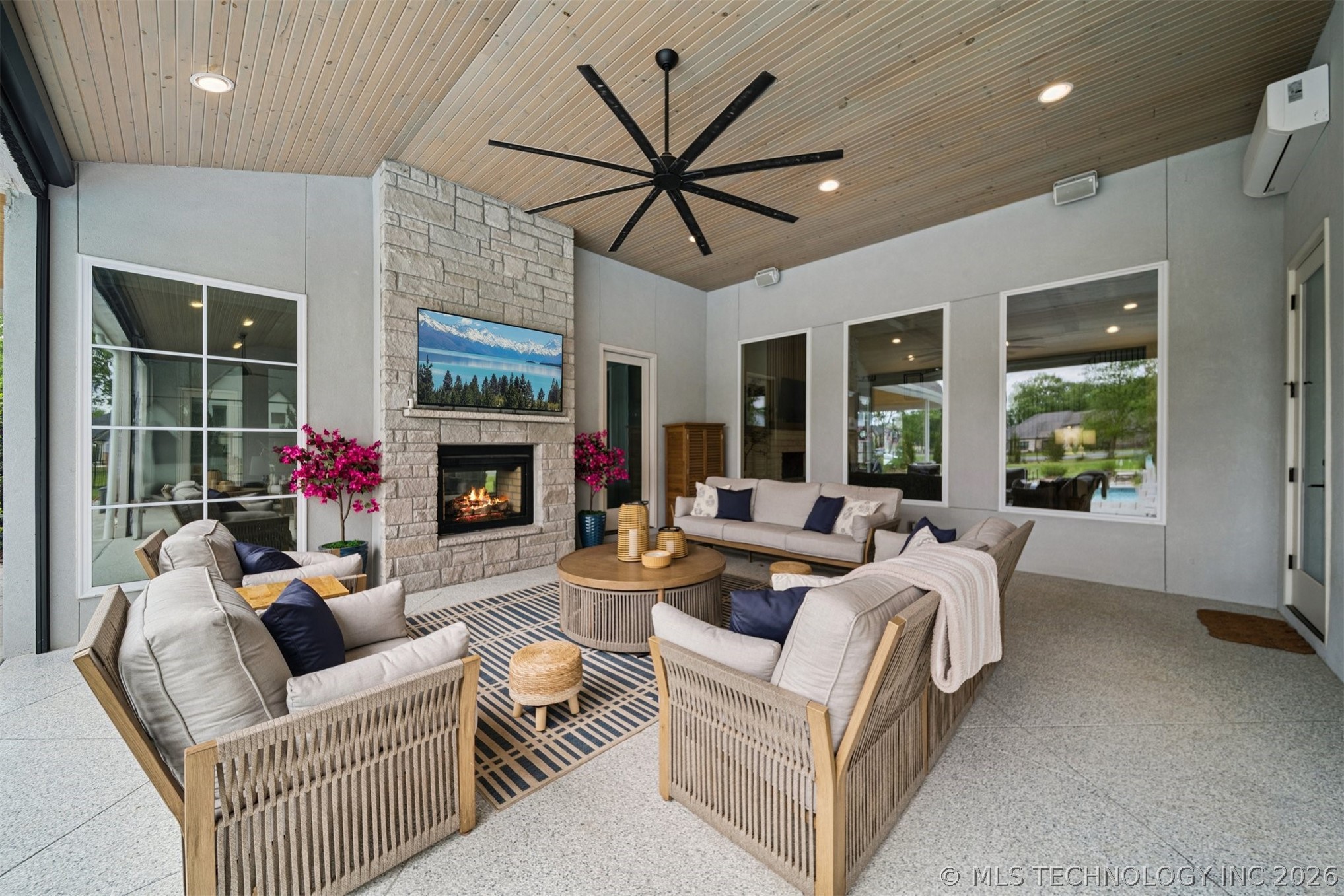 17776 E Falcon Pass Owasso OK 74055