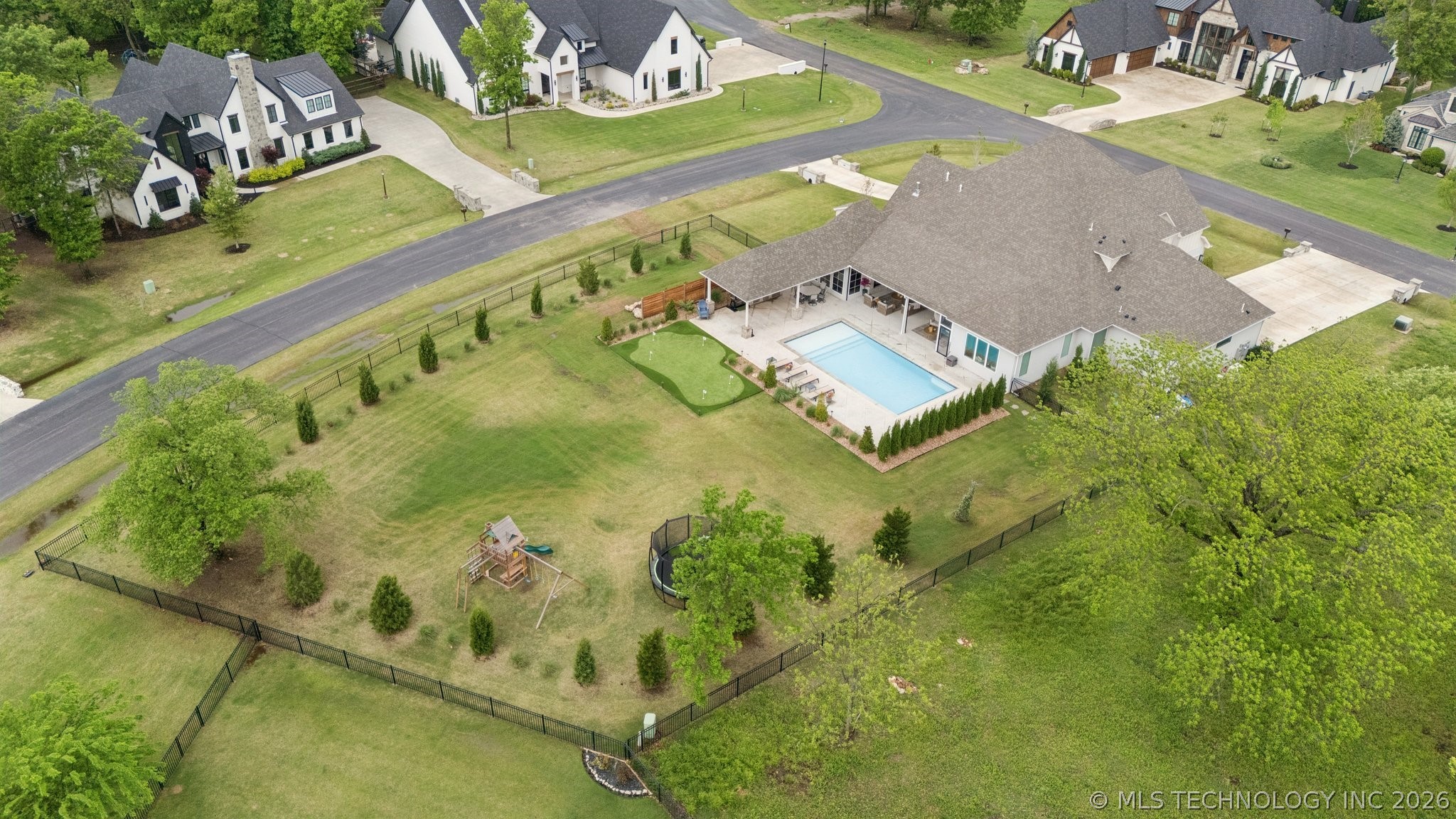 17776 E Falcon Pass Owasso OK 74055