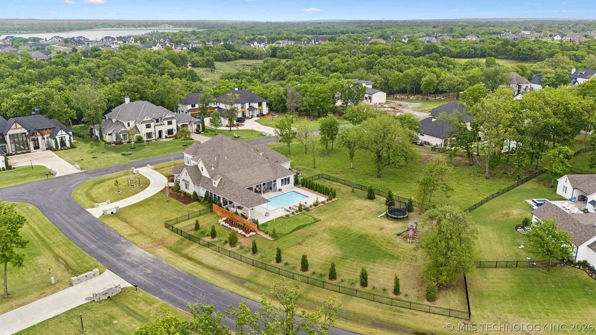 17776 E Falcon Pass Owasso OK 74055