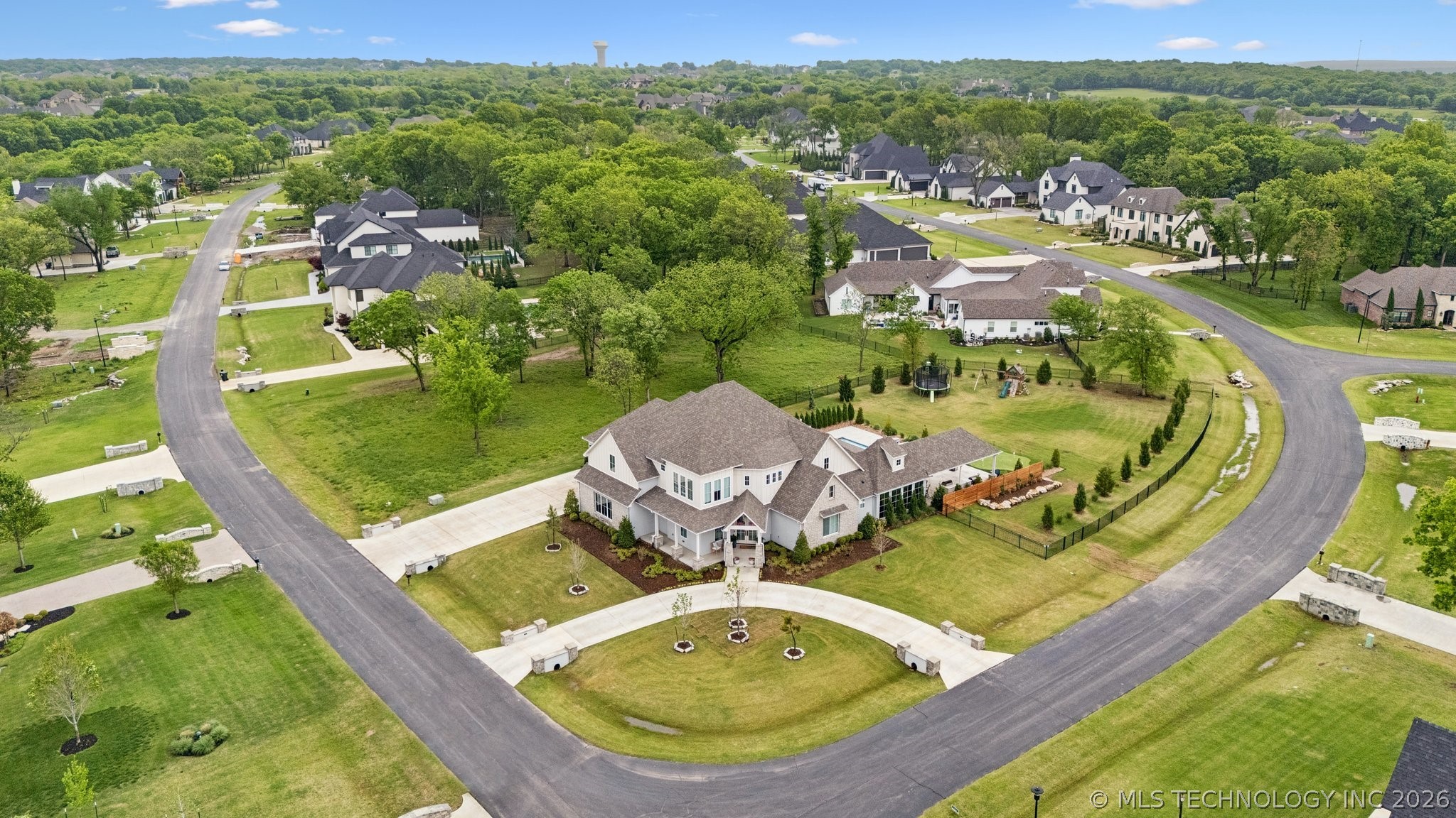 17776 E Falcon Pass Owasso OK 74055