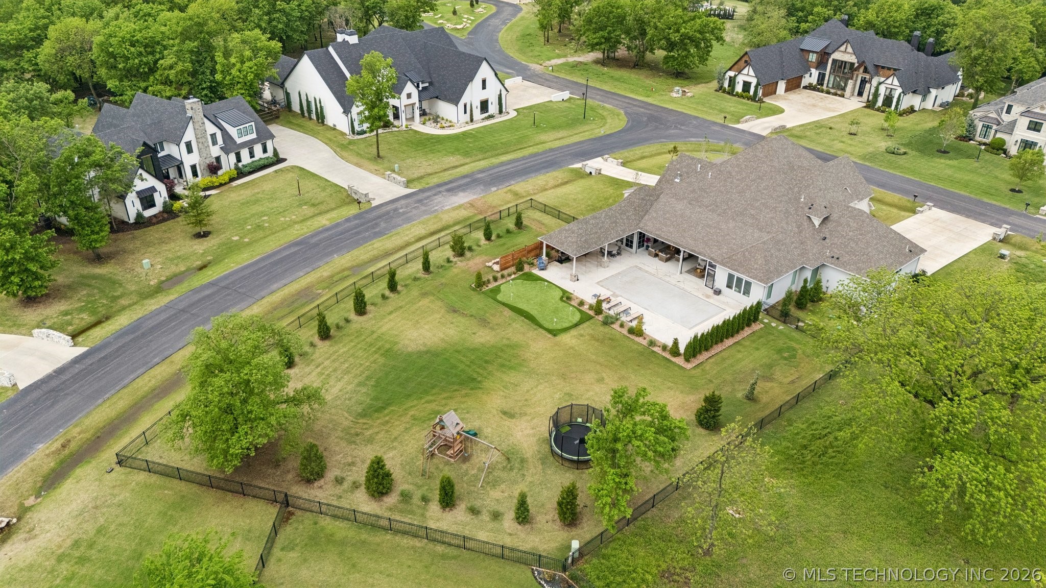 17776 E Falcon Pass Owasso OK 74055