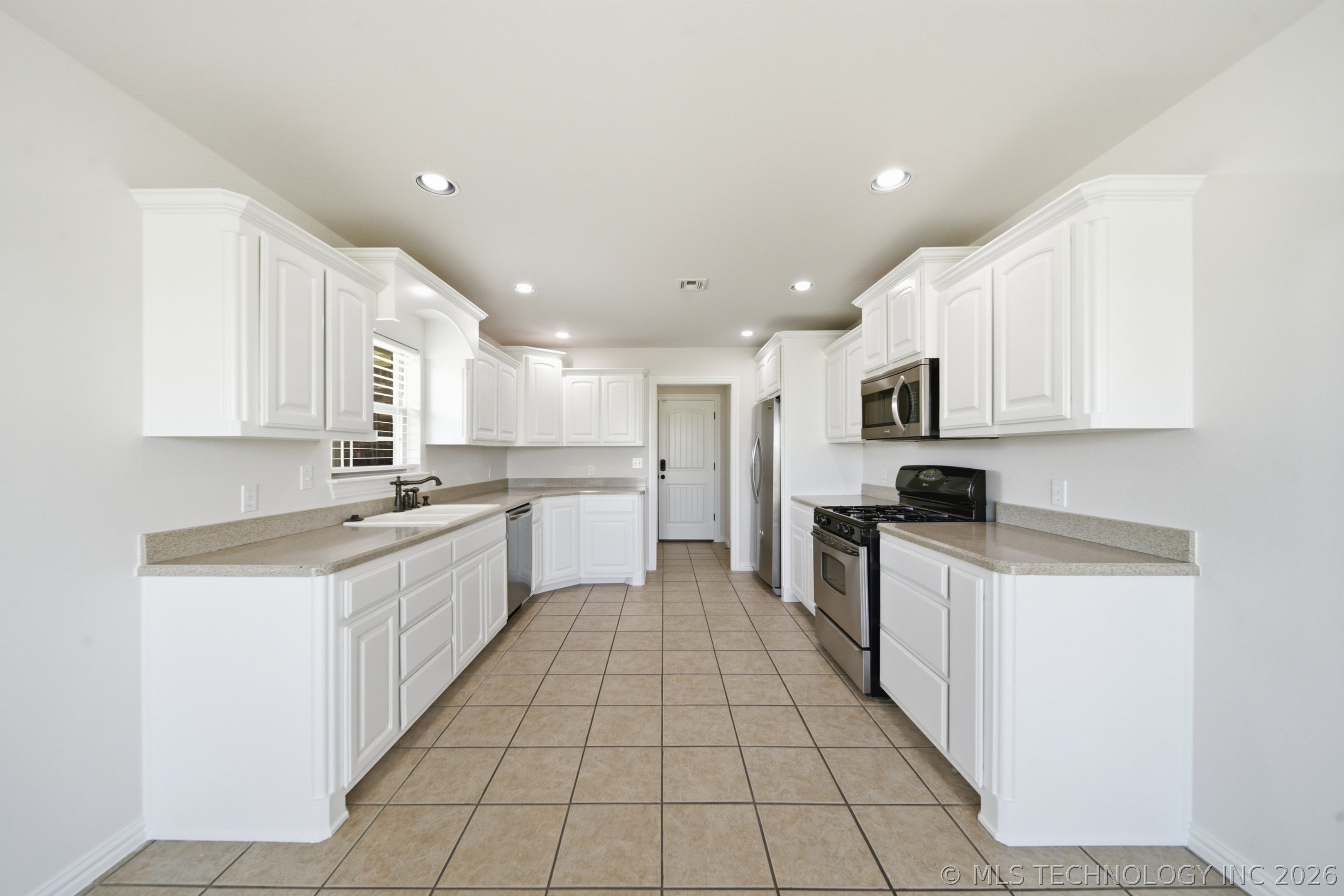 9479 E 139th Place Collinsville OK 74021