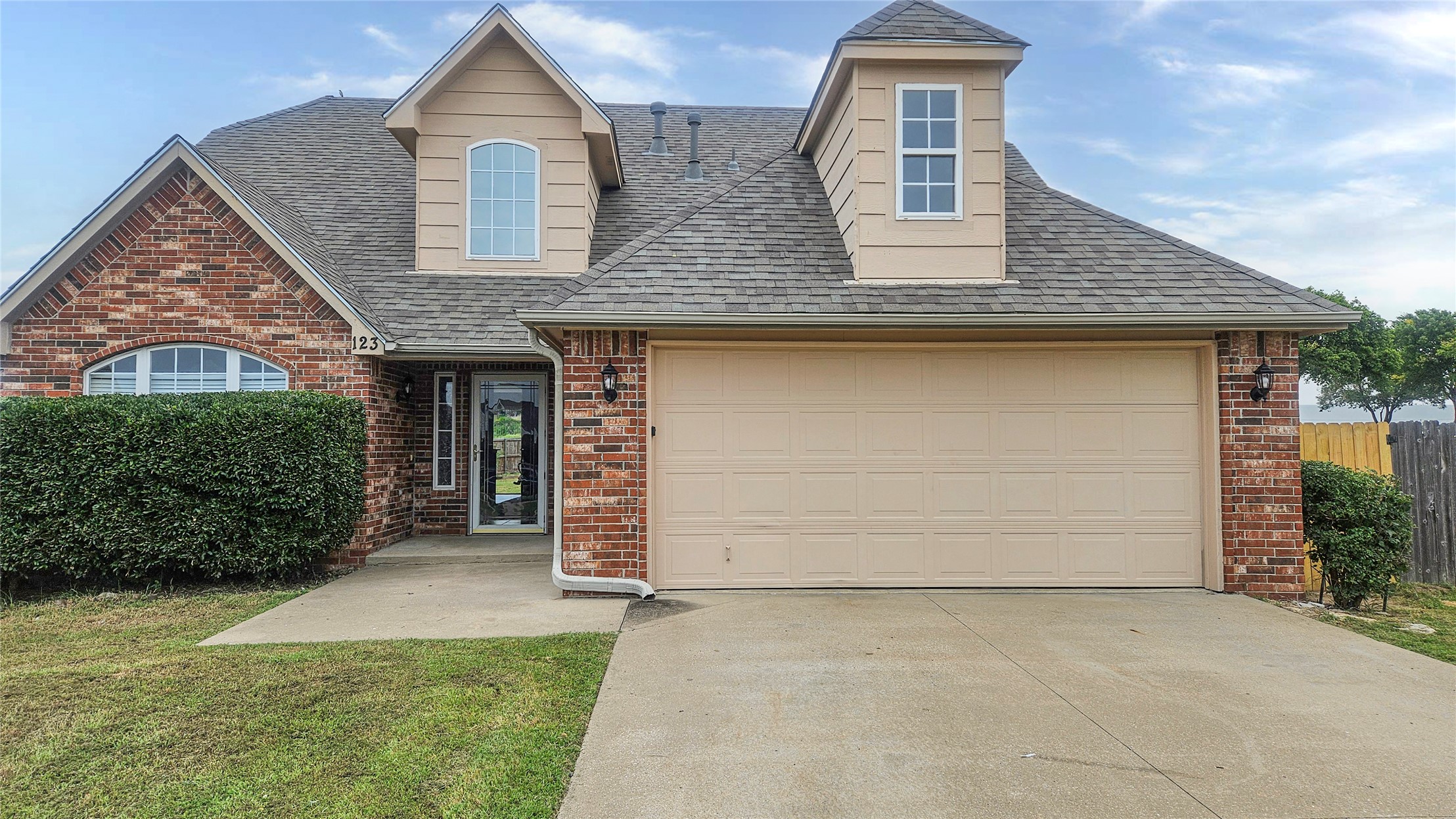 123 E 156th Place S Glenpool OK 74033