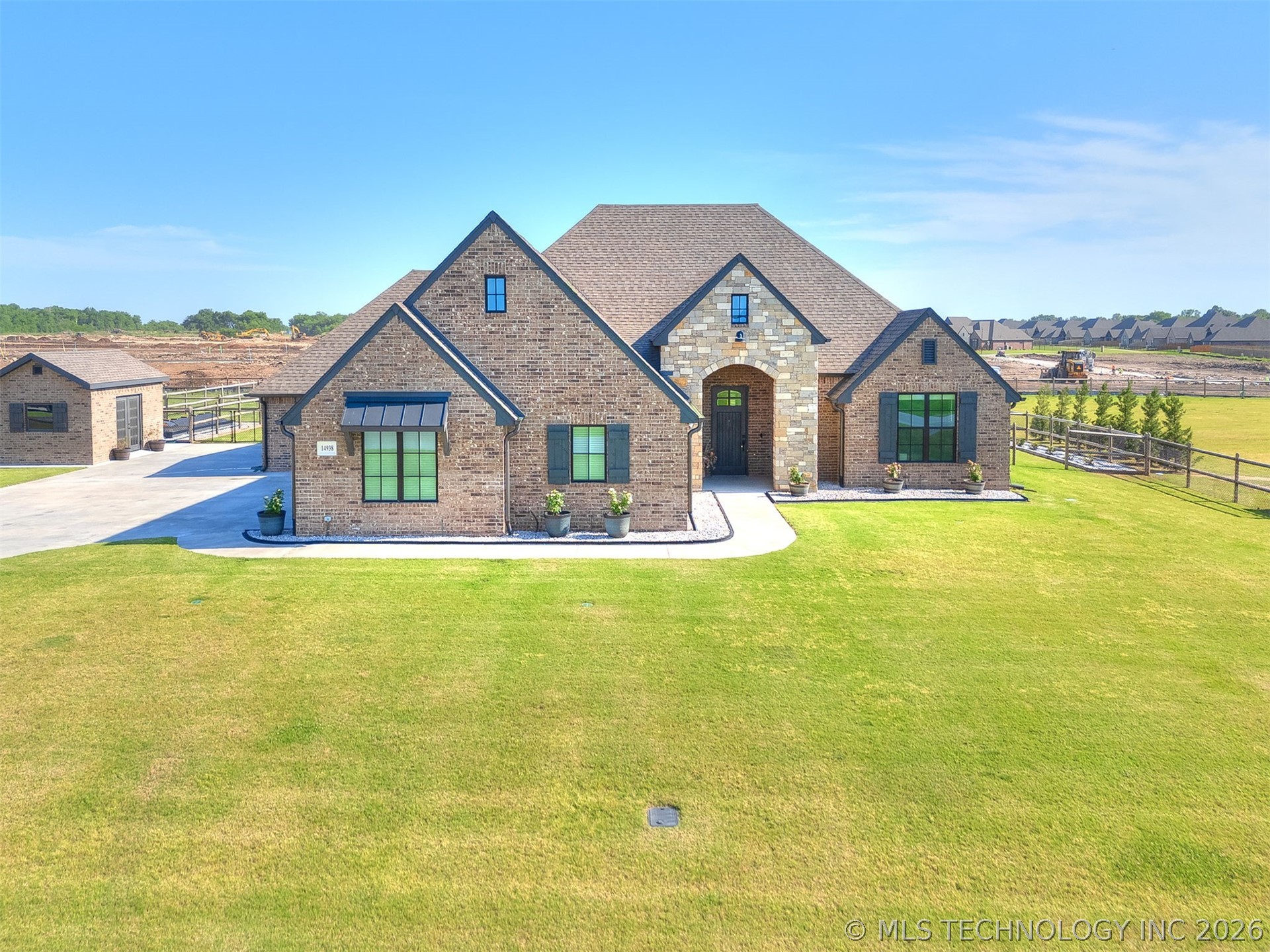 14938 E 82nd Street Owasso OK 74055