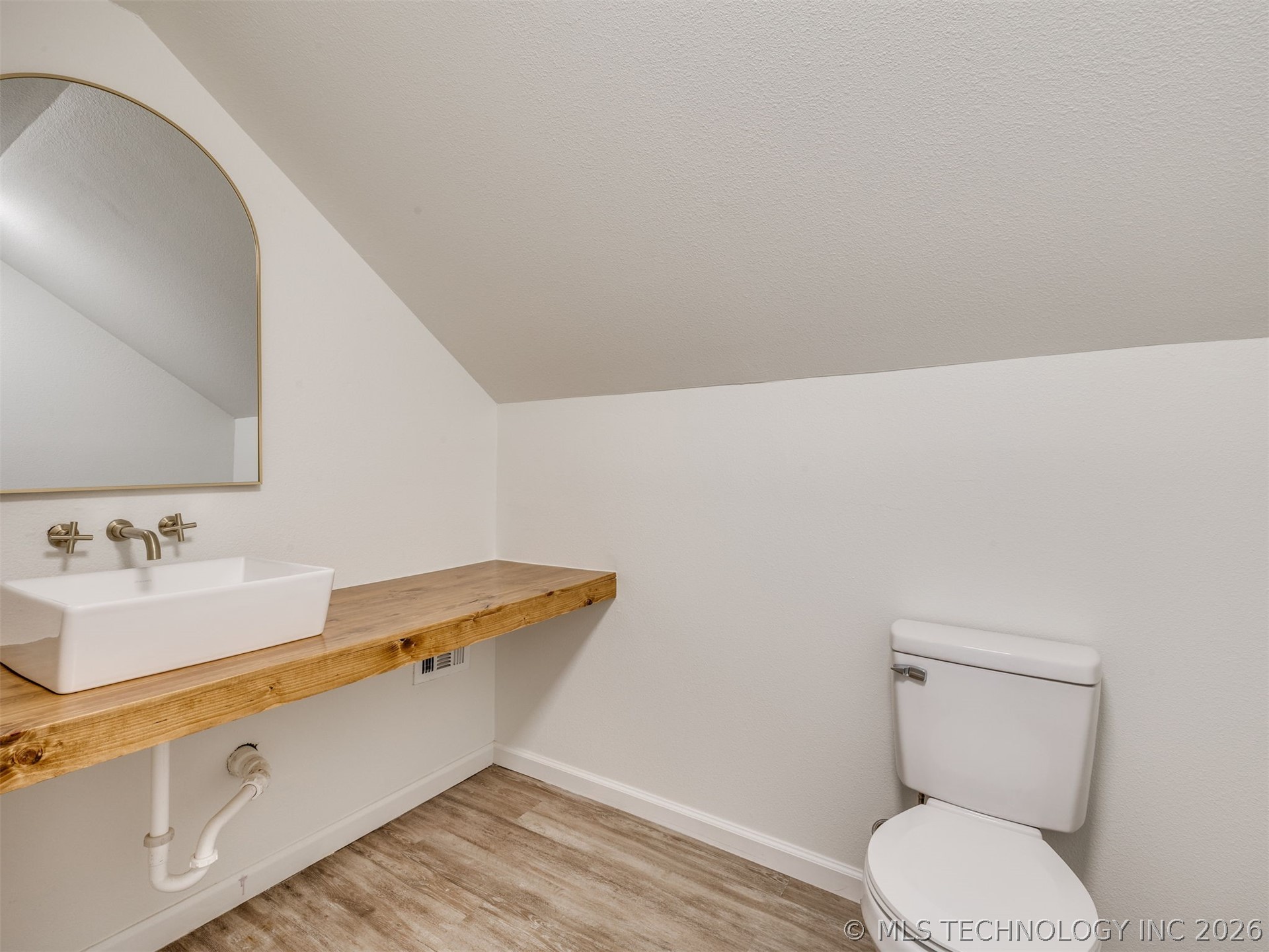 226 S Adair Street Vinita OK 74301