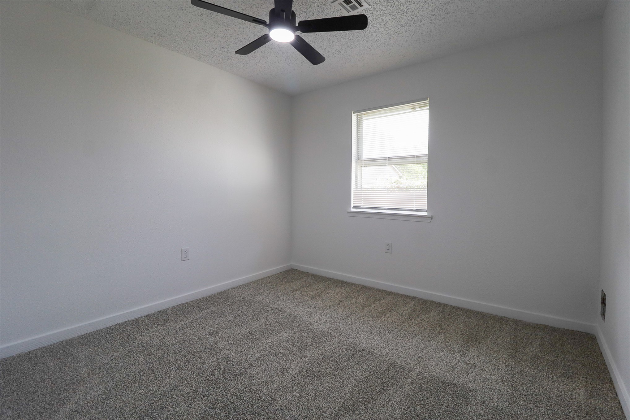 1007 W 9th Street Claremore OK 74017