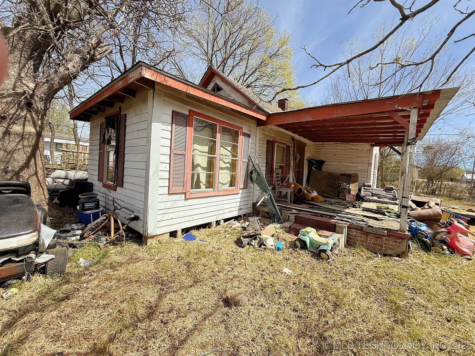 517 S Birch Street Hulbert OK 74441