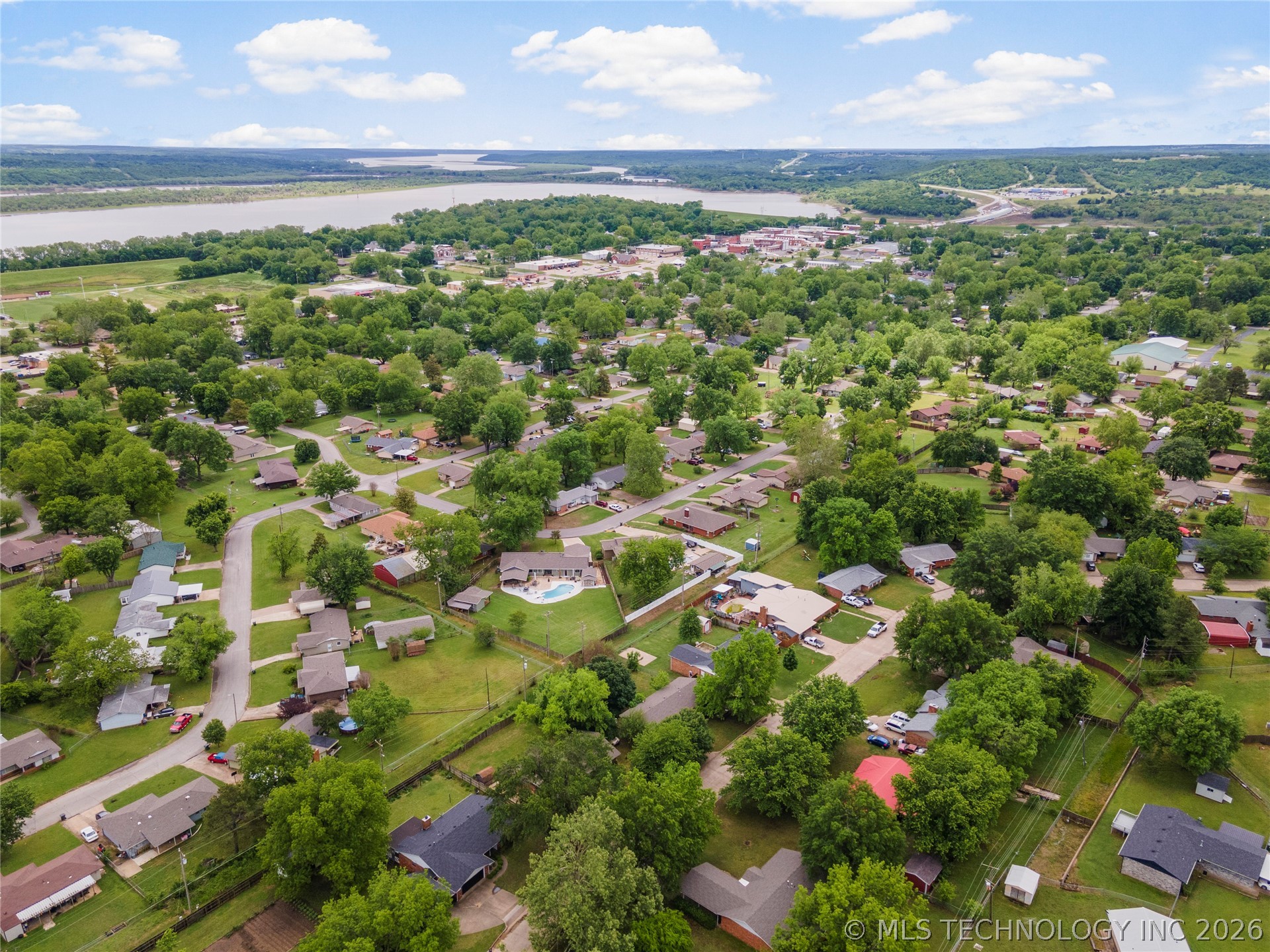 619 Elmwood Drive Cleveland OK 74020
