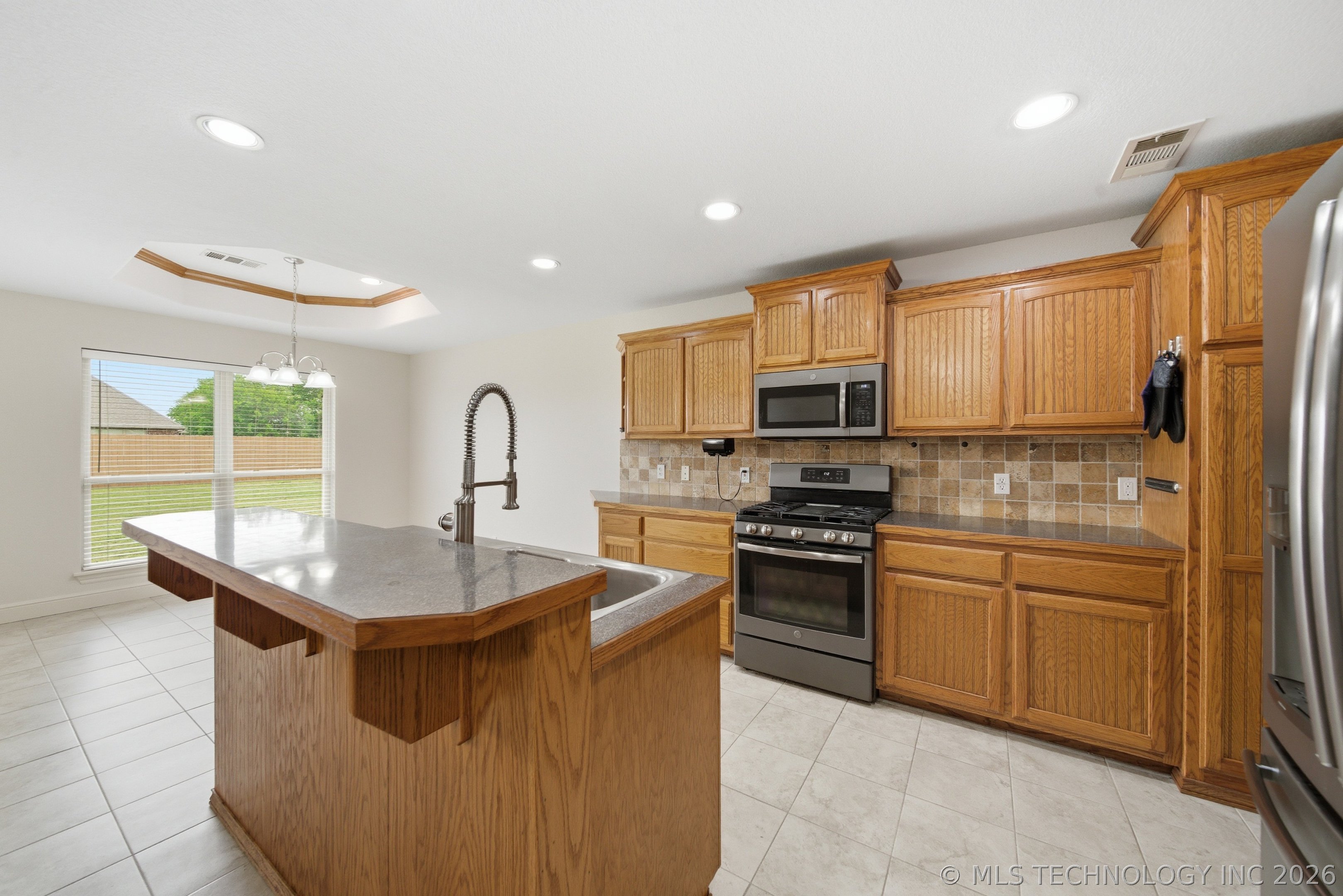 5675 E 144th Street Collinsville OK 74021