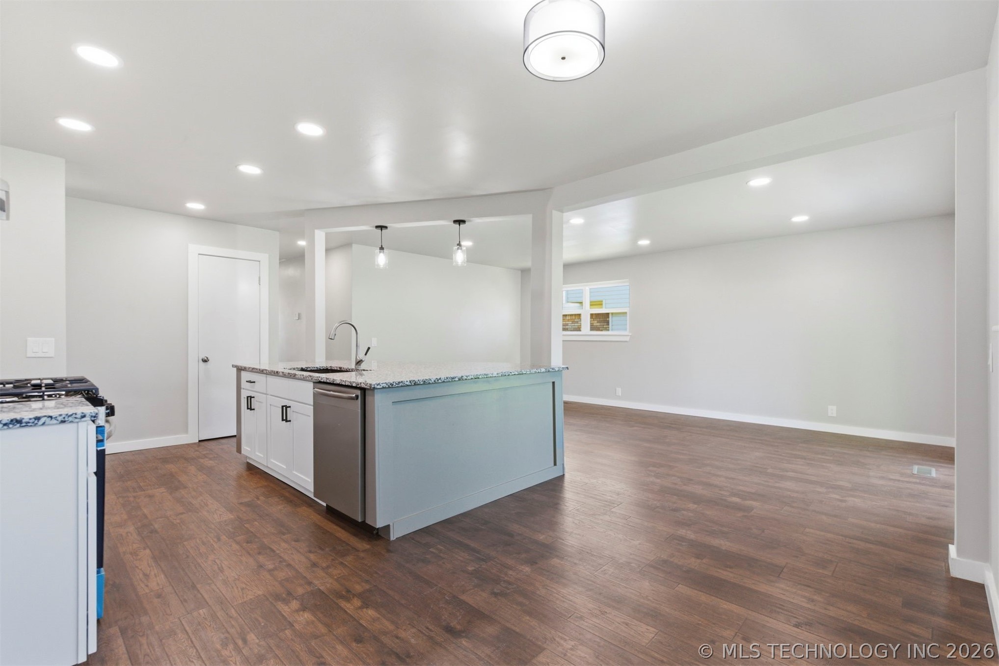 320 N Cedar Street Owasso OK 74055