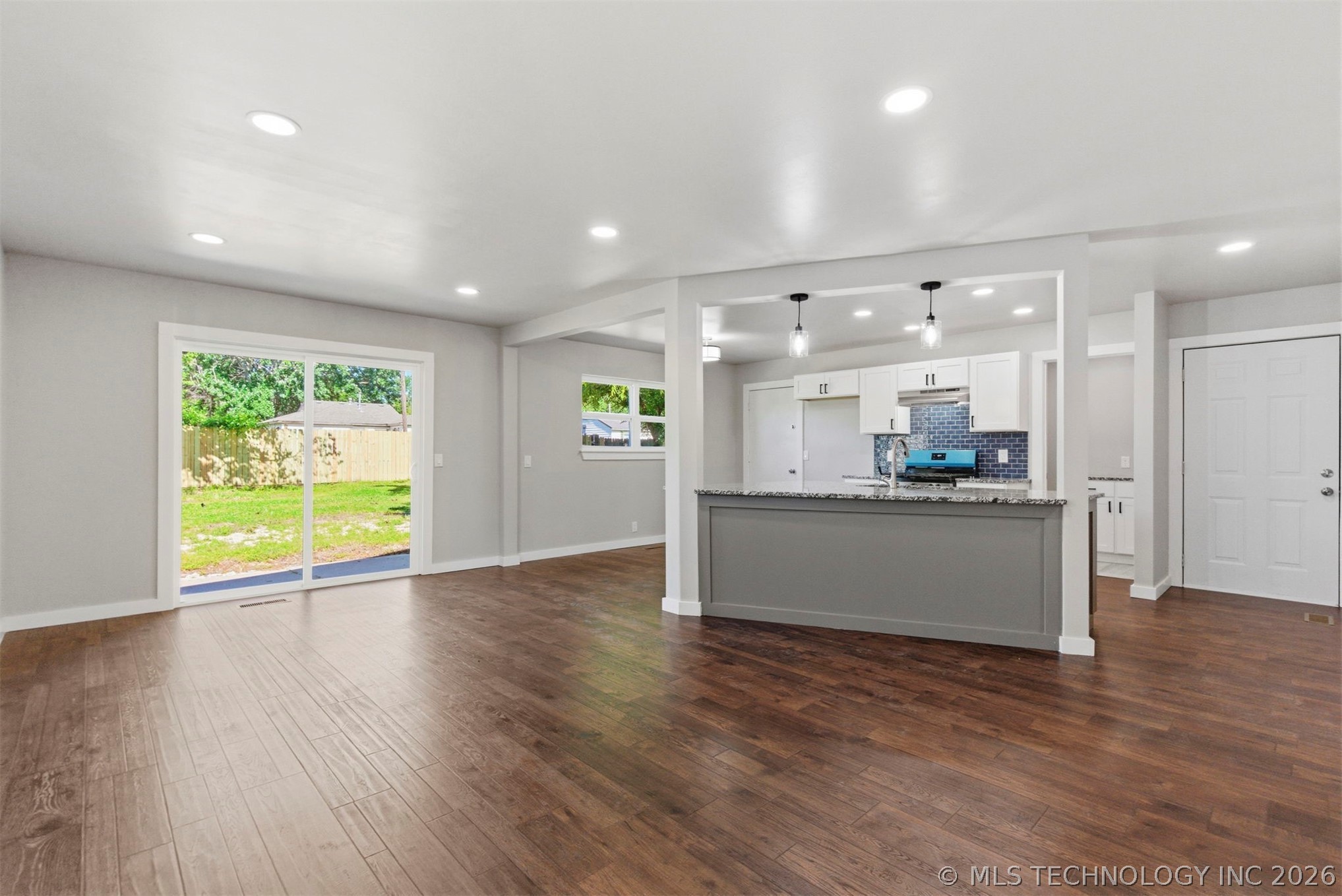 320 N Cedar Street Owasso OK 74055