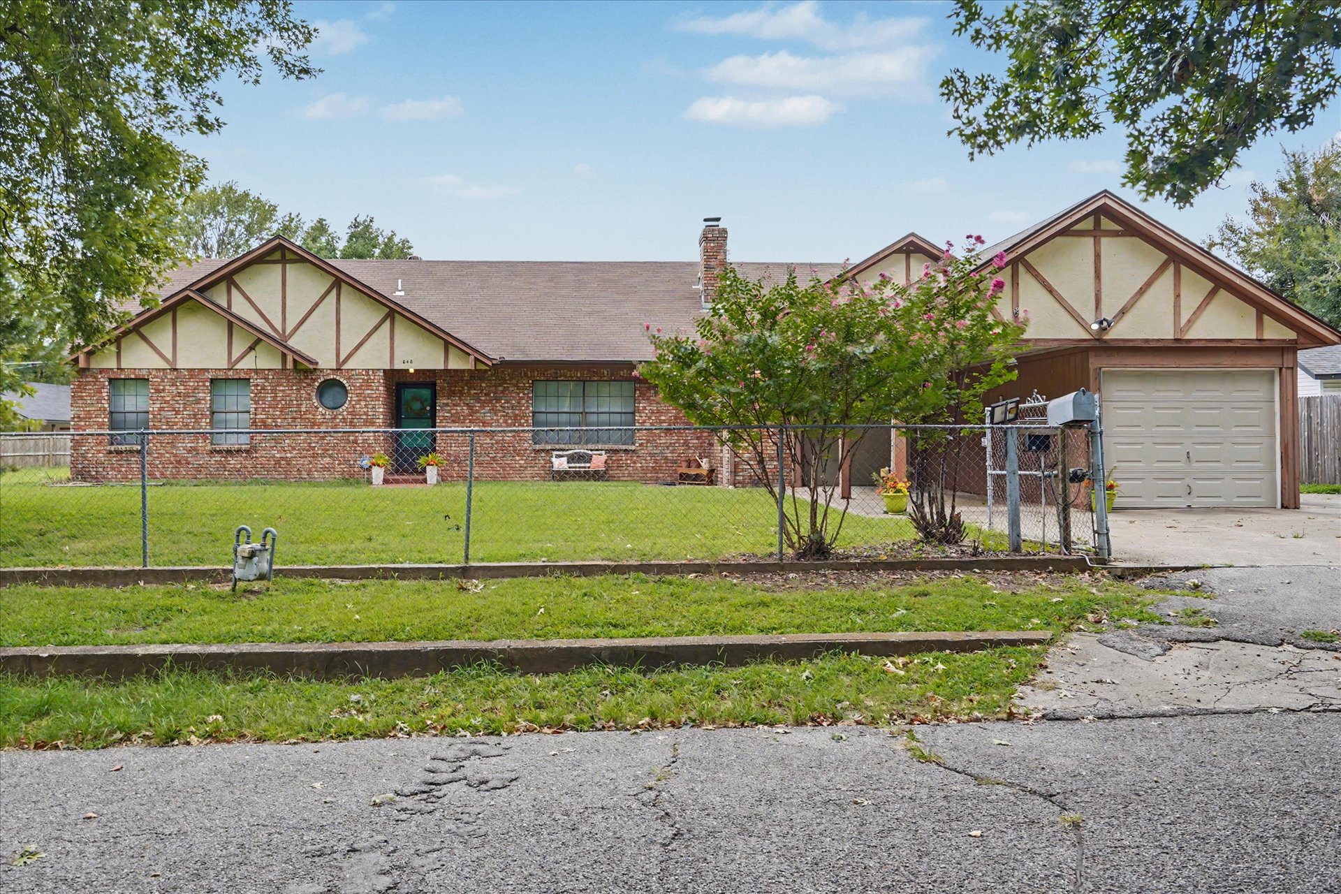 546 N 38 Westavenue Tulsa OK 74127