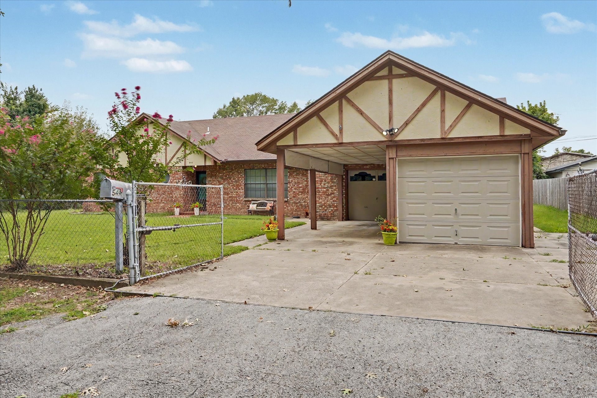 546 N 38 Westavenue Tulsa OK 74127