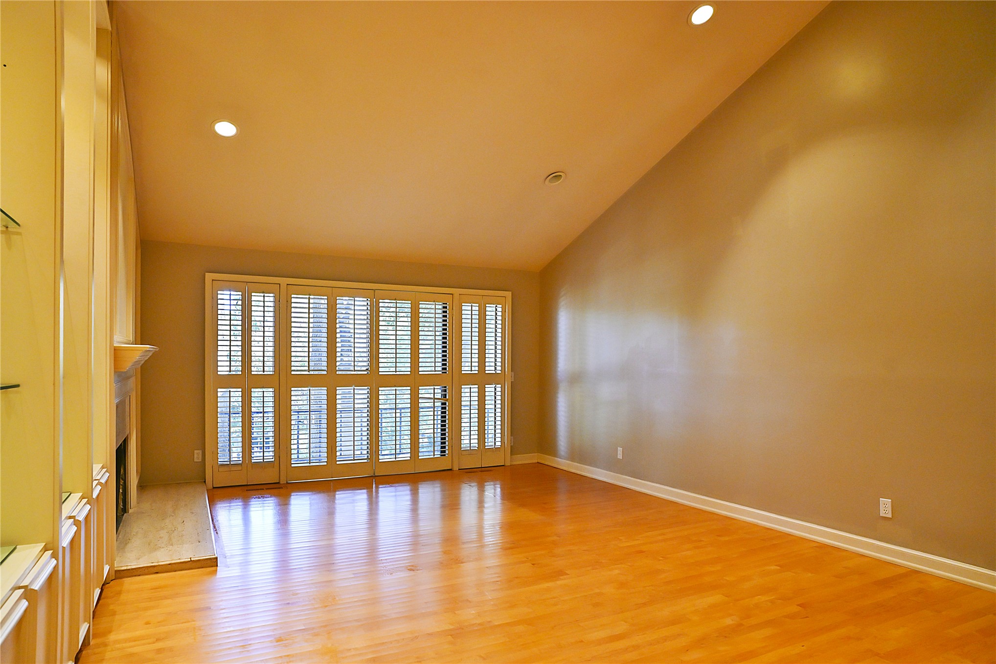7121 S College Avenue Tulsa OK 74136