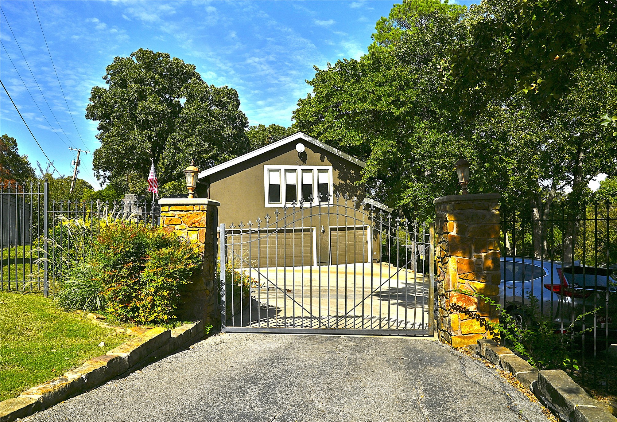 7121 S College Avenue Tulsa OK 74136