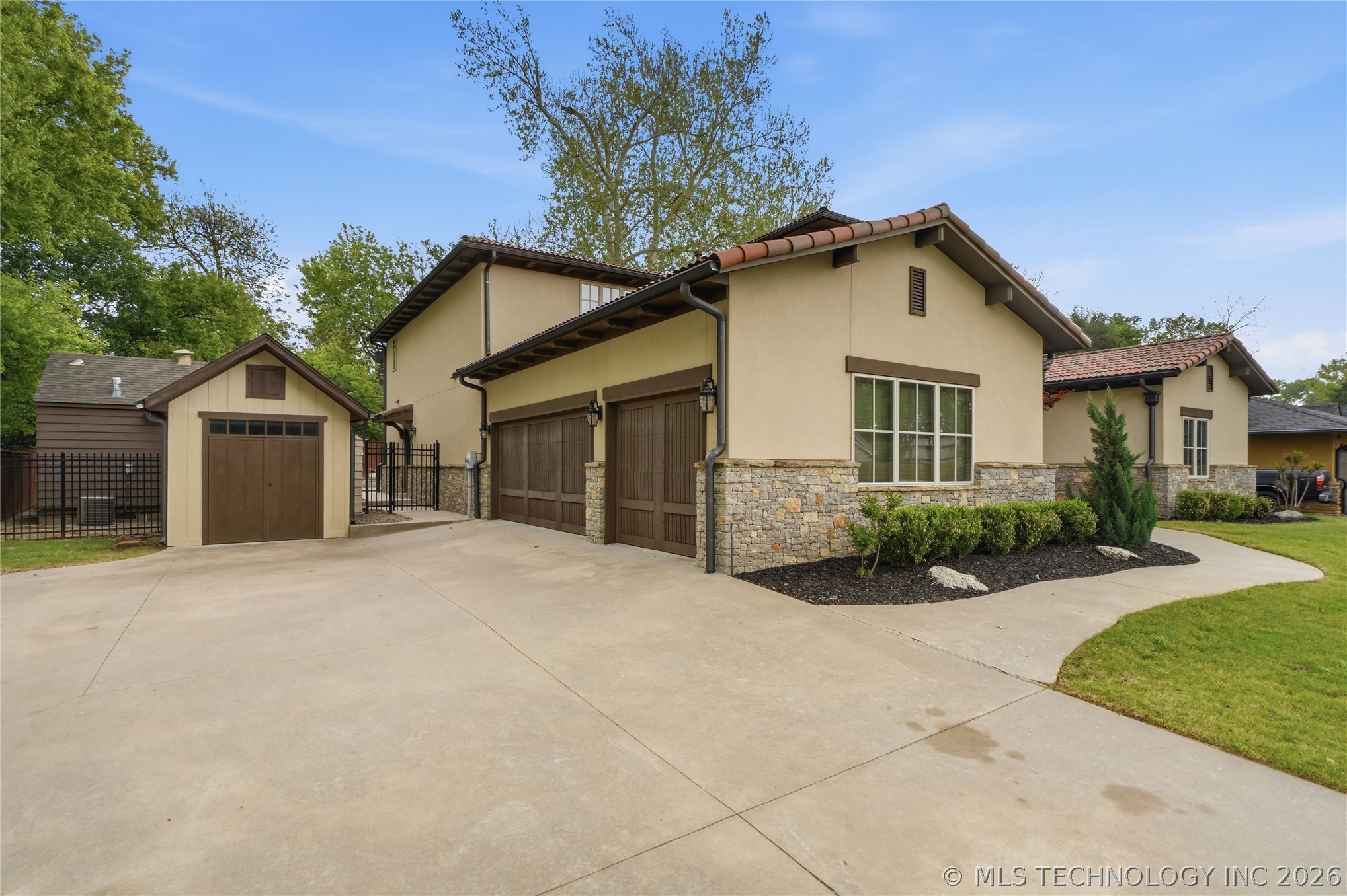 3623 S Utica Avenue Tulsa OK 74105