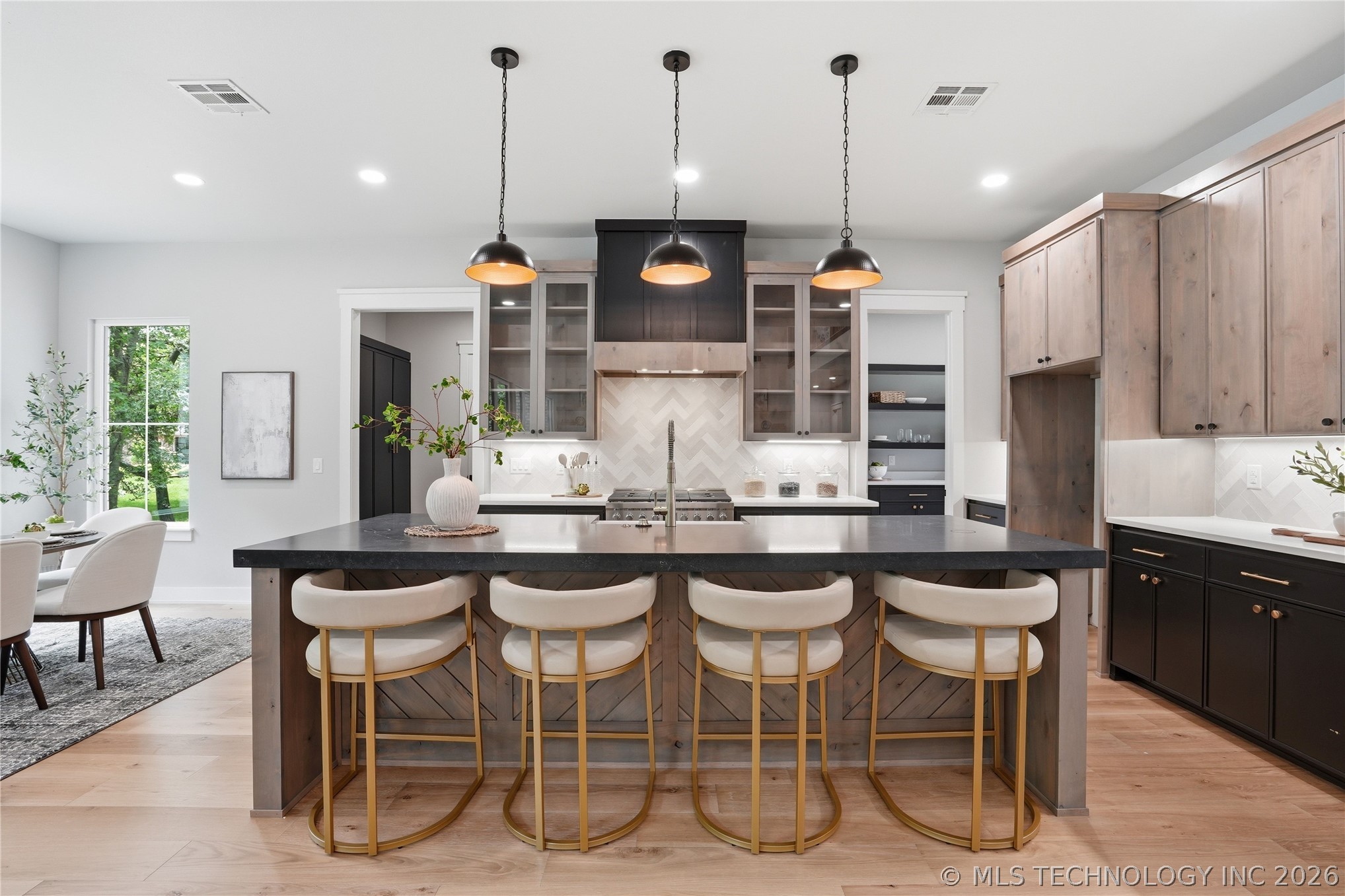 28334 E 71st Place Broken Arrow OK 74014