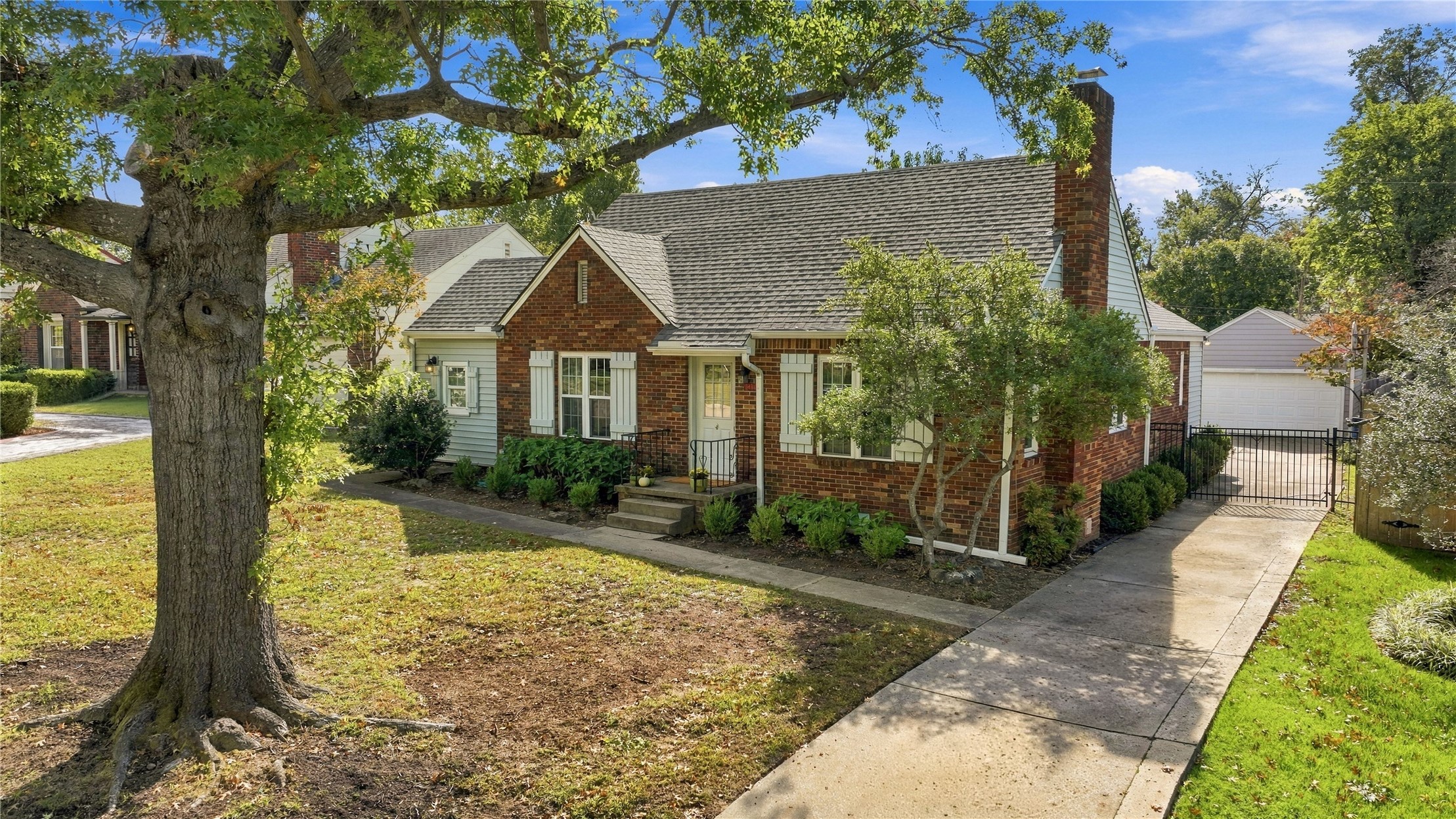 2438 E 19th Street Tulsa OK 74104