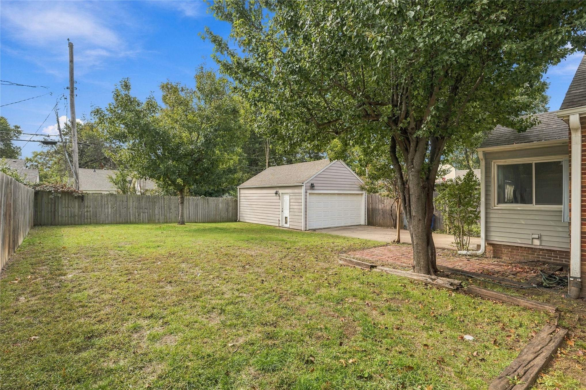 2438 E 19th Street Tulsa OK 74104