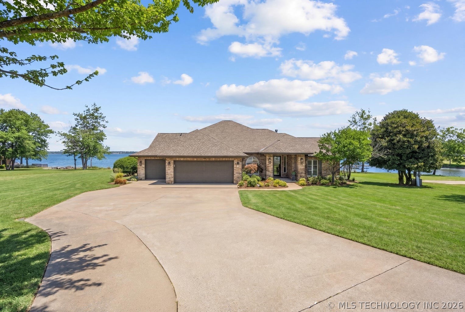 5013 Lake Breeze Road Grove OK 74344