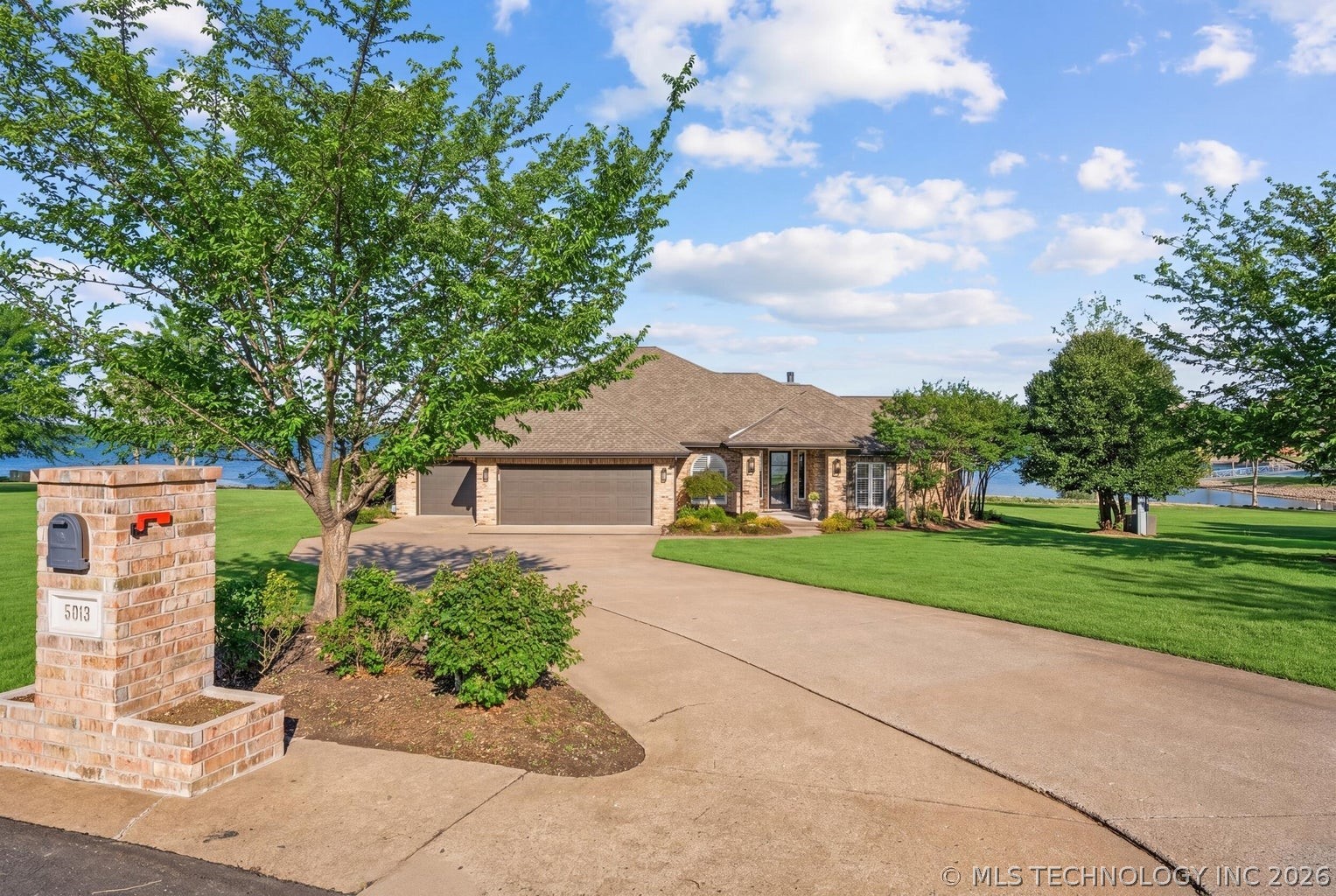 5013 Lake Breeze Road Grove OK 74344