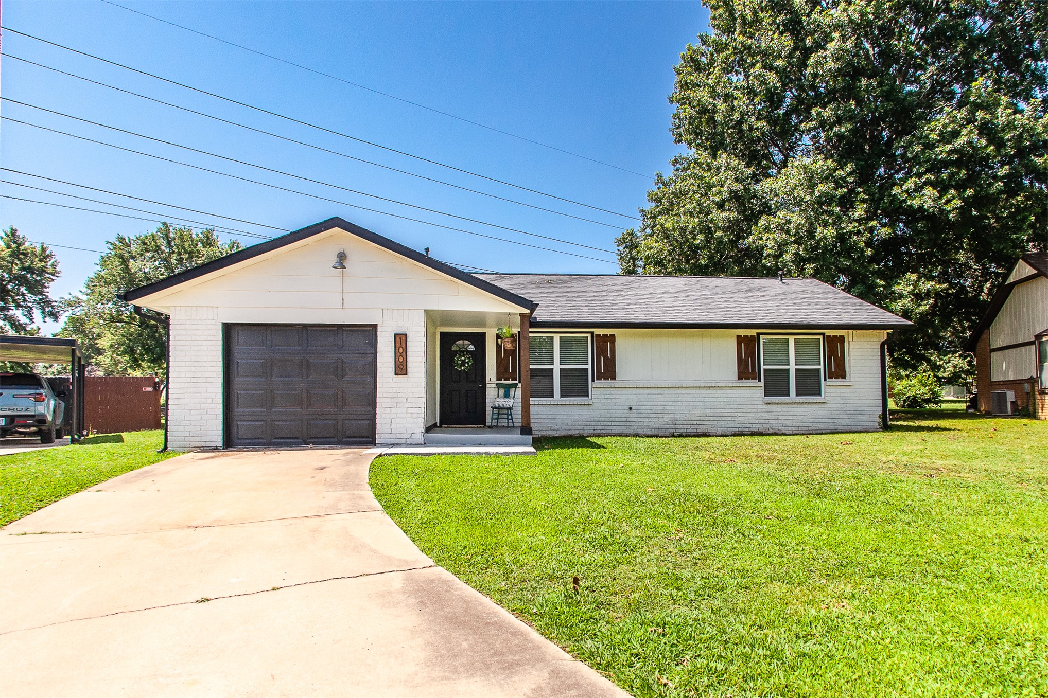 1009 W 19th Street Claremore OK 74017