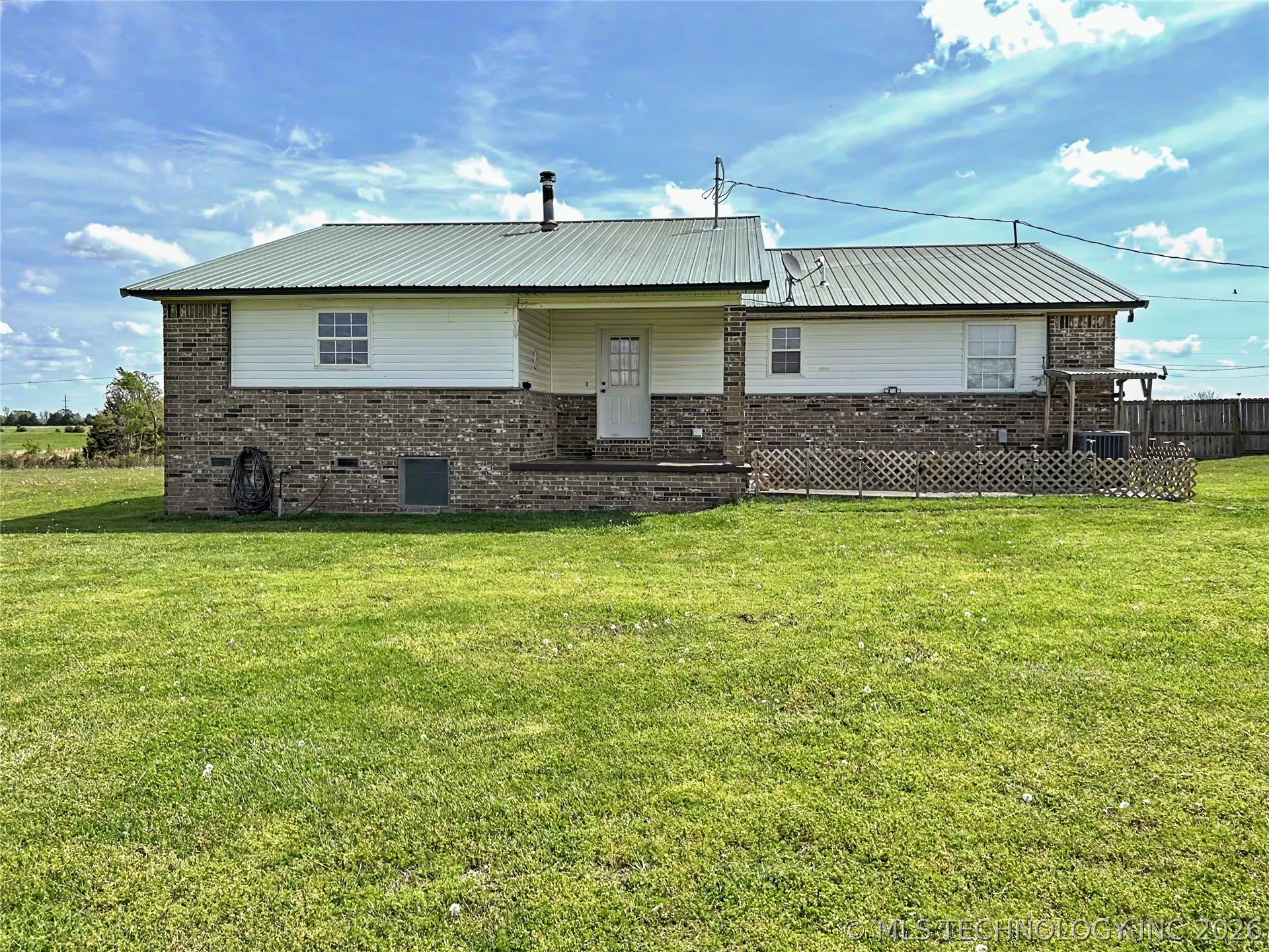 21127 S 590 Road Welling OK 74471