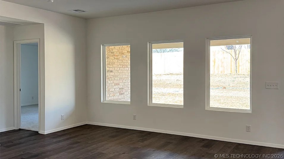 7008 S Maple Avenue Broken Arrow OK 74011