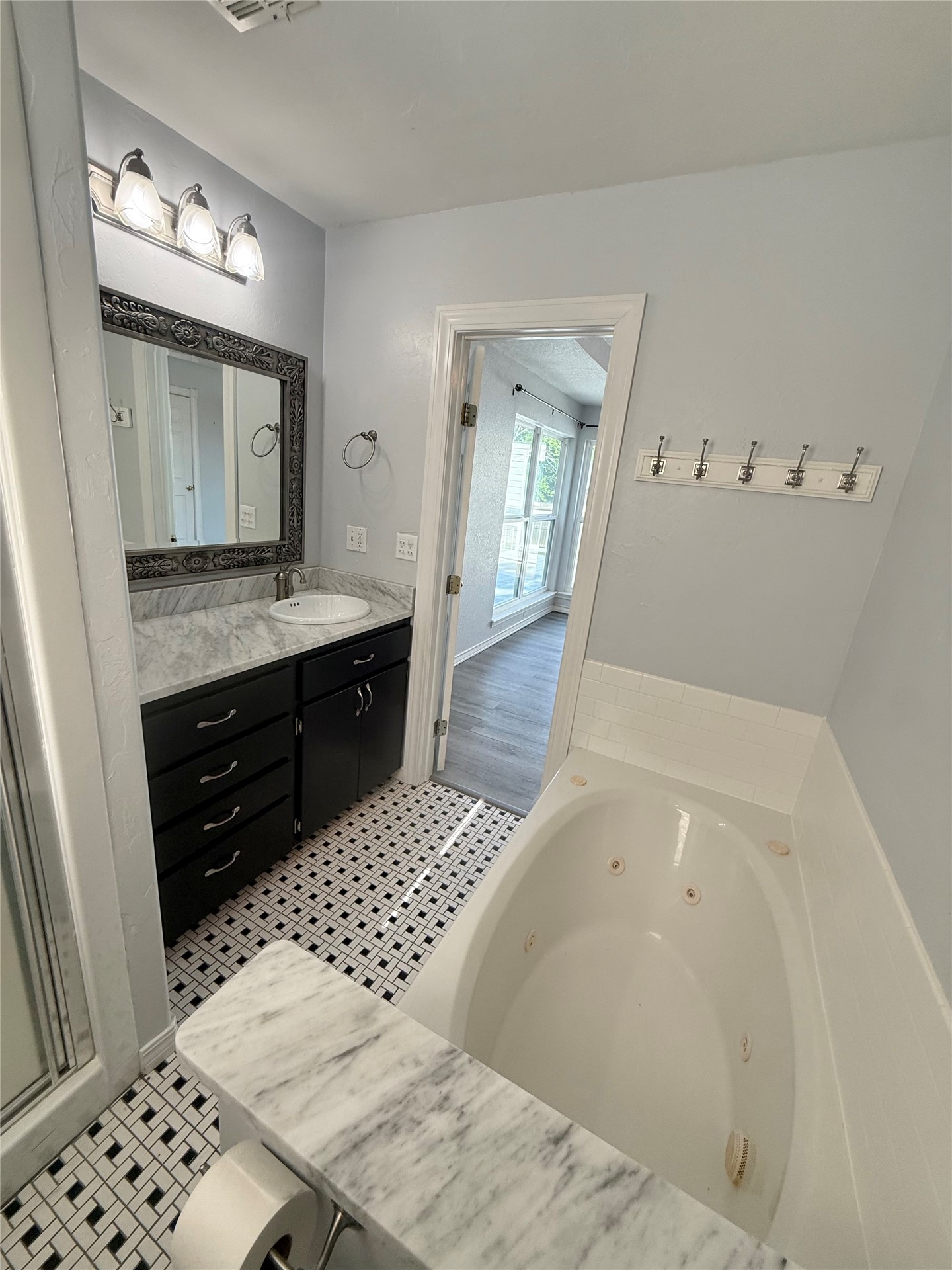1215 Wade Wells Drive Henryetta OK 74437
