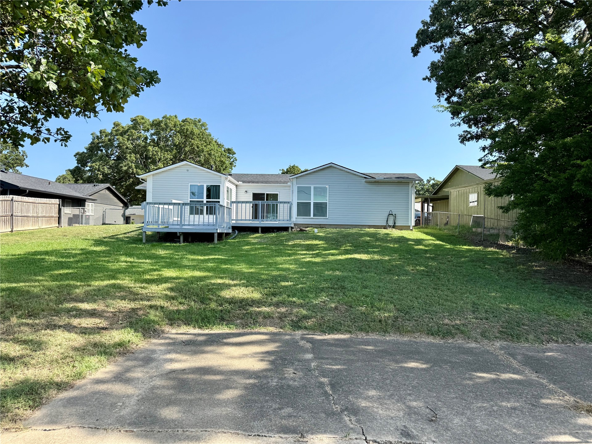 1215 Wade Wells Drive Henryetta OK 74437
