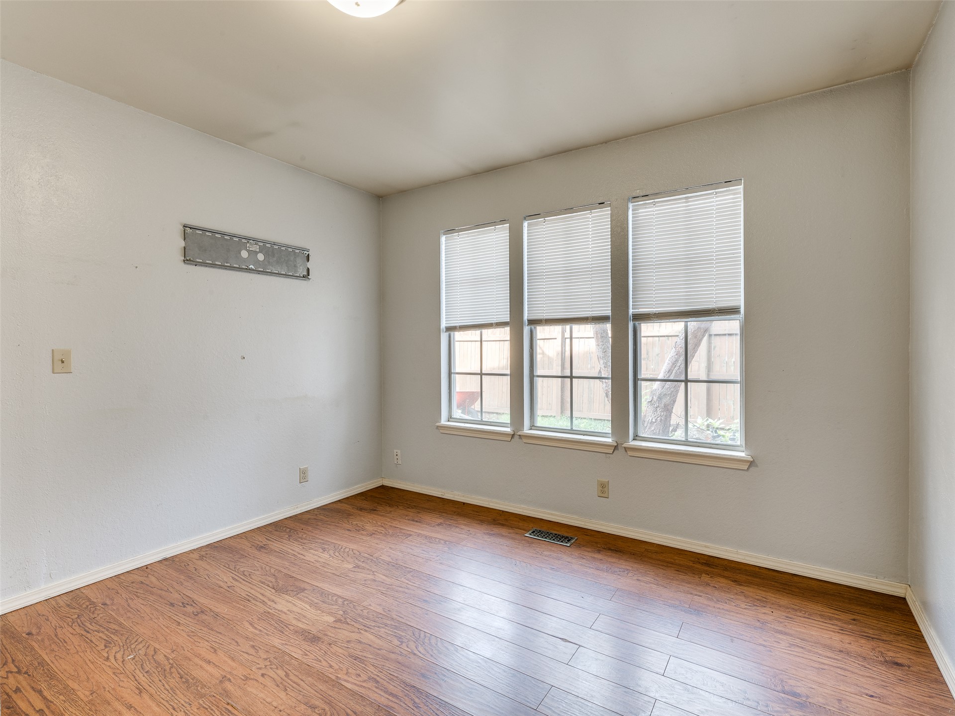 2411 W Kent Street Broken Arrow OK 74012