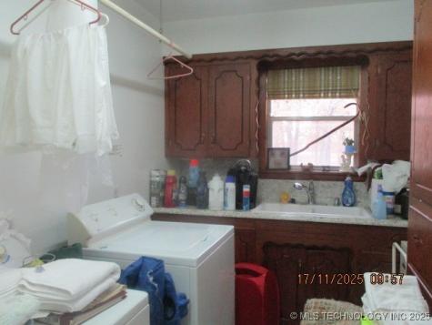 8590 State Highway 199 Dickson OK 73401