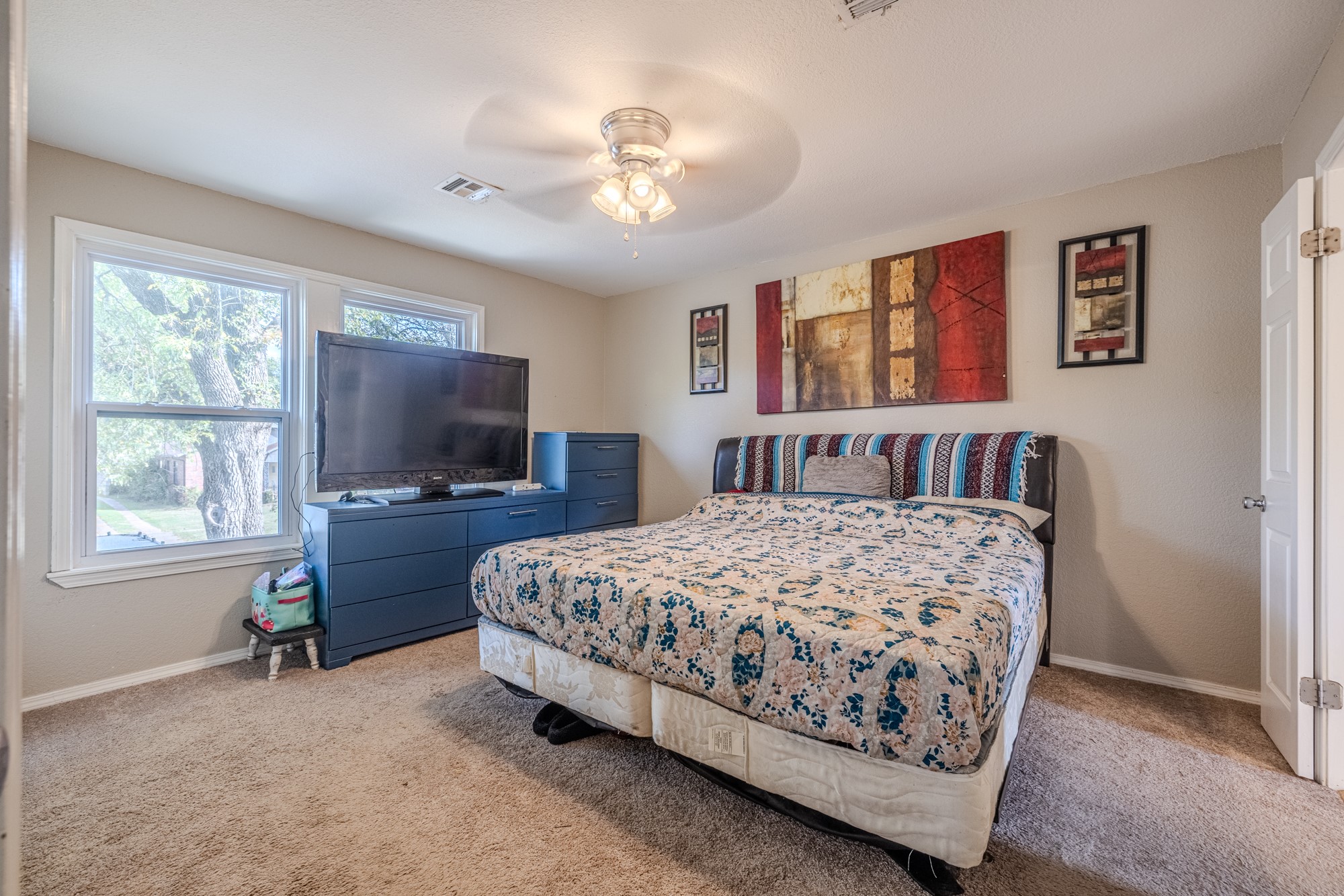 1611 W Broadway Street Collinsville OK 74021