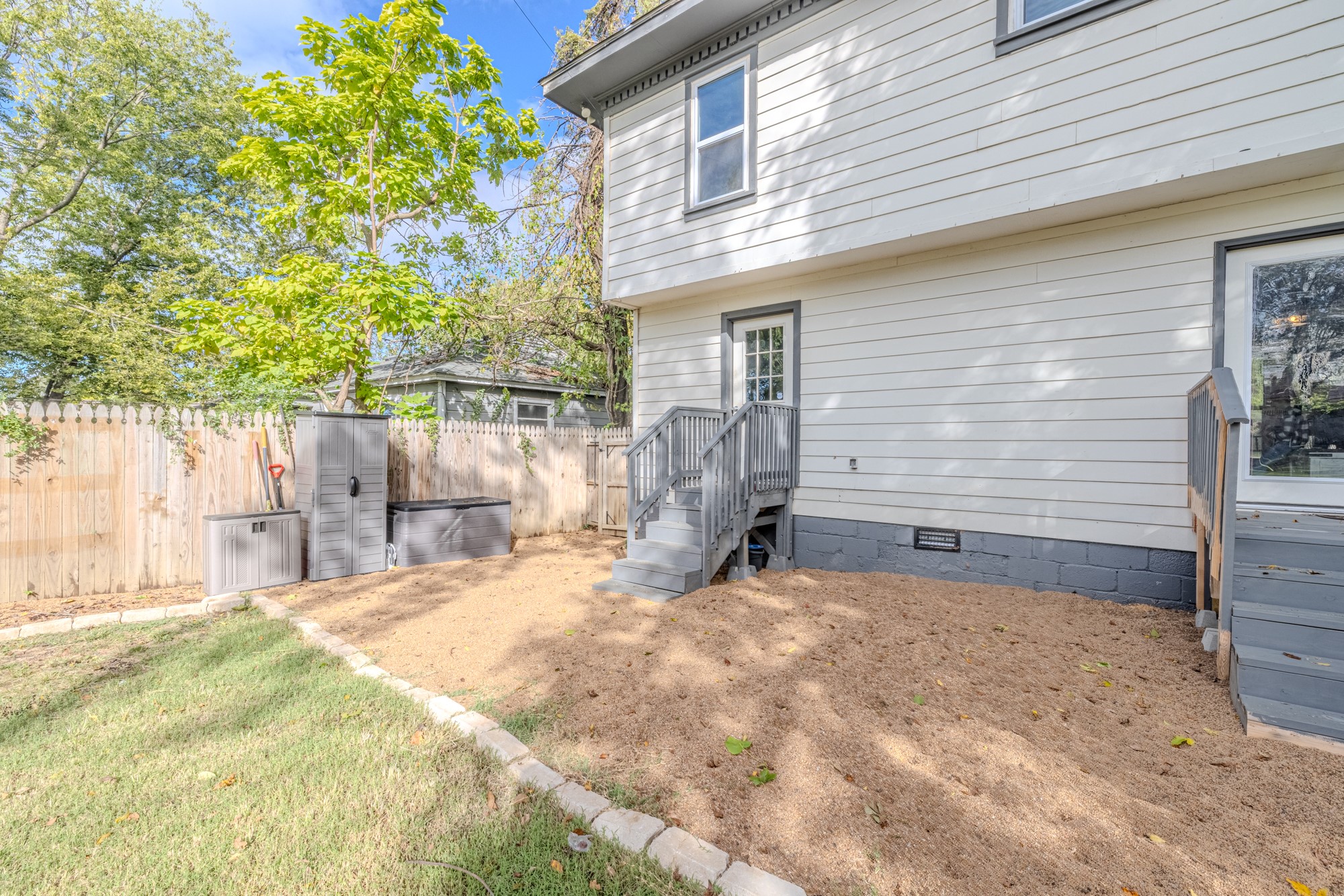 1611 W Broadway Street Collinsville OK 74021