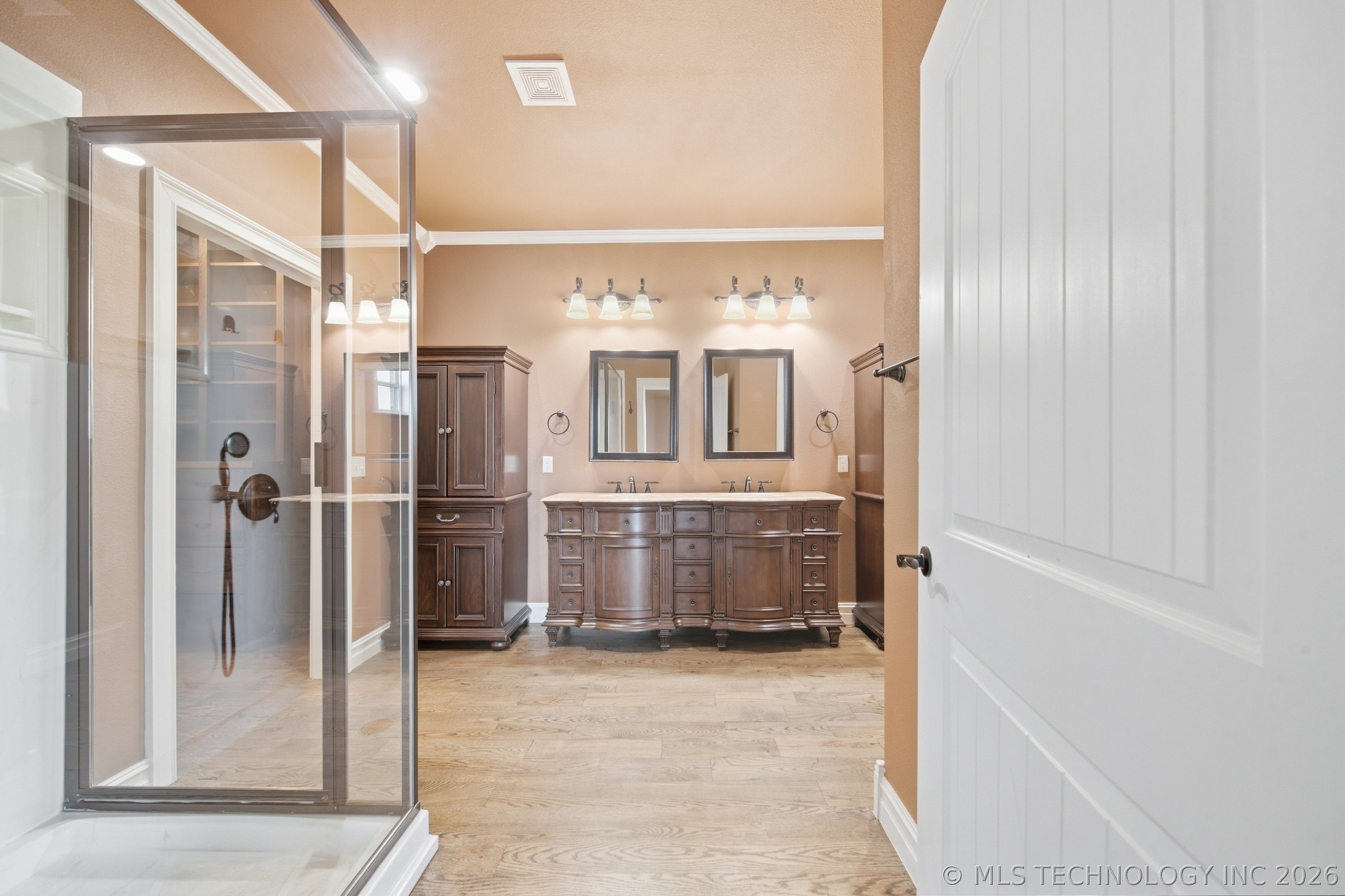 4011 E 201st Street S Mounds OK 74047