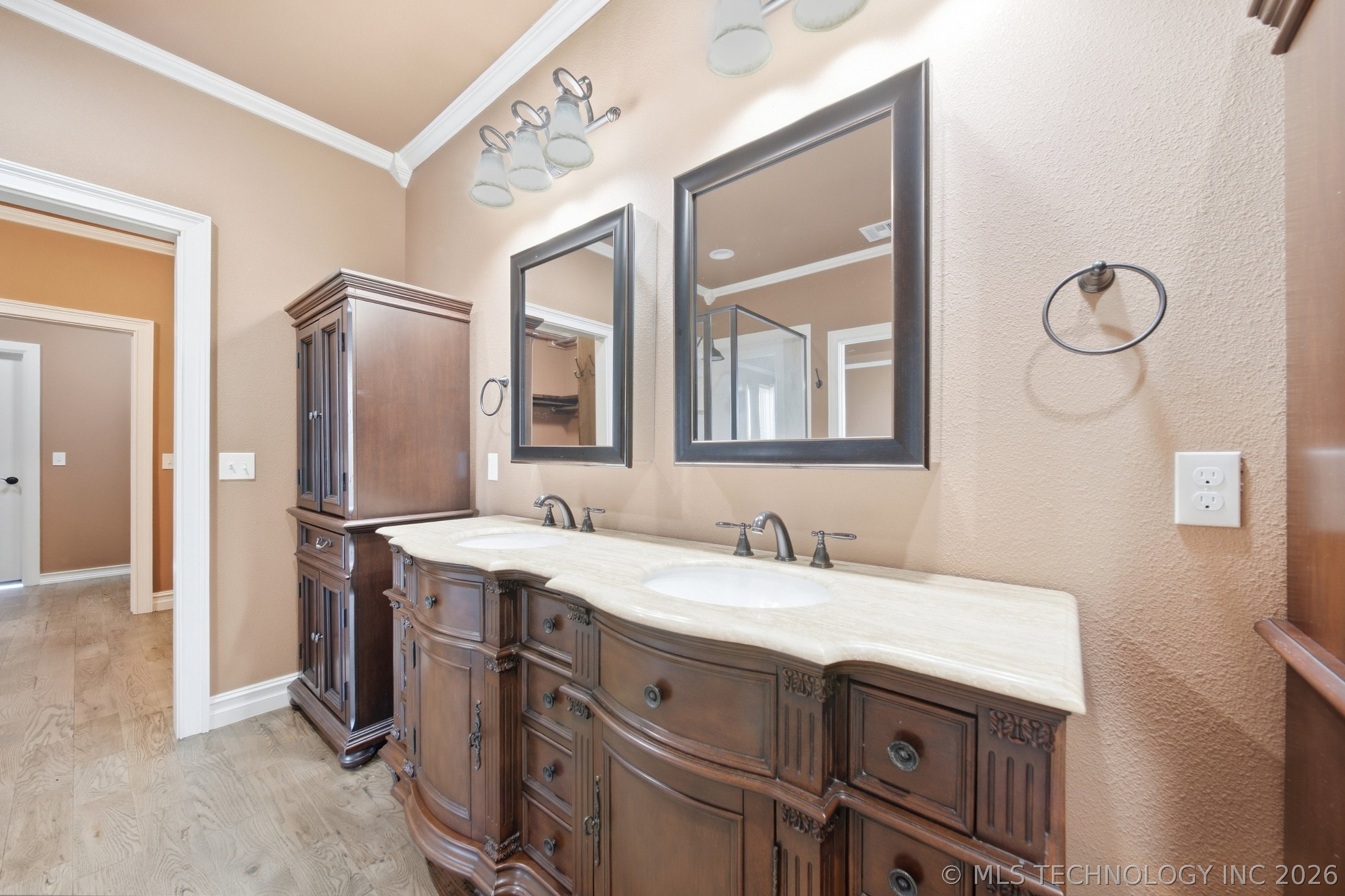 4011 E 201st Street S Mounds OK 74047