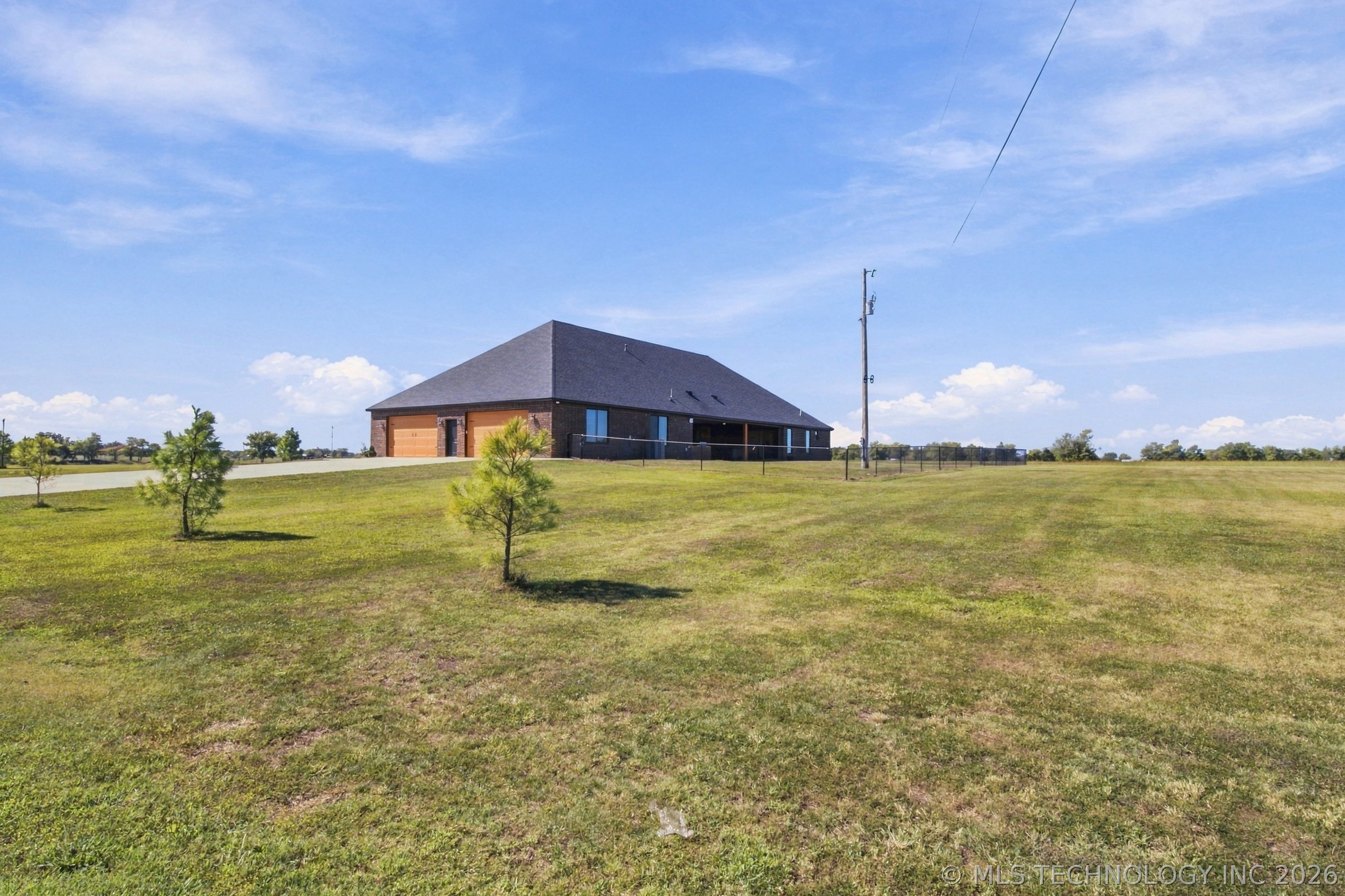 4011 E 201st Street S Mounds OK 74047