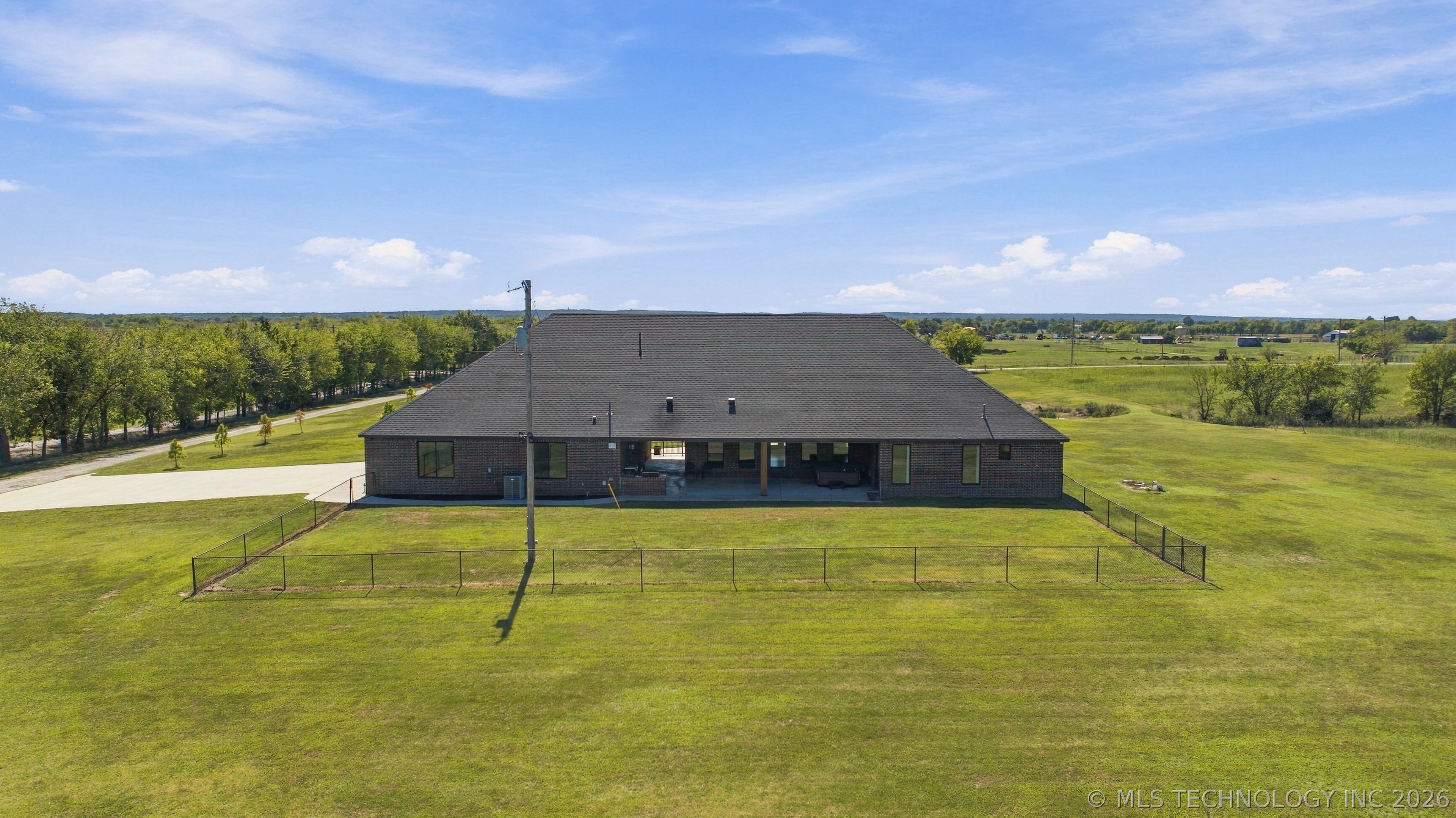 4011 E 201st Street S Mounds OK 74047
