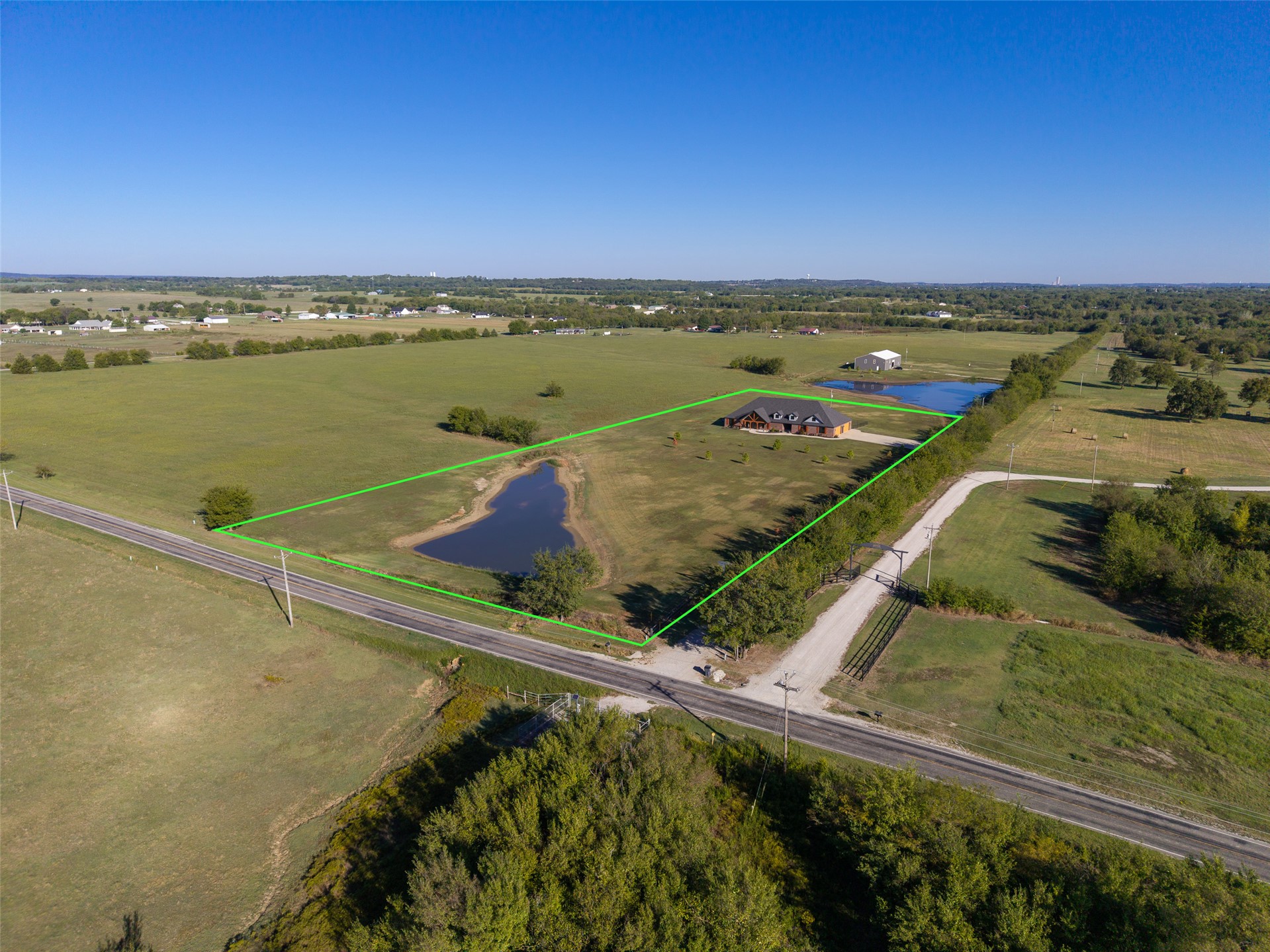 4011 E 201st Street S Mounds OK 74047