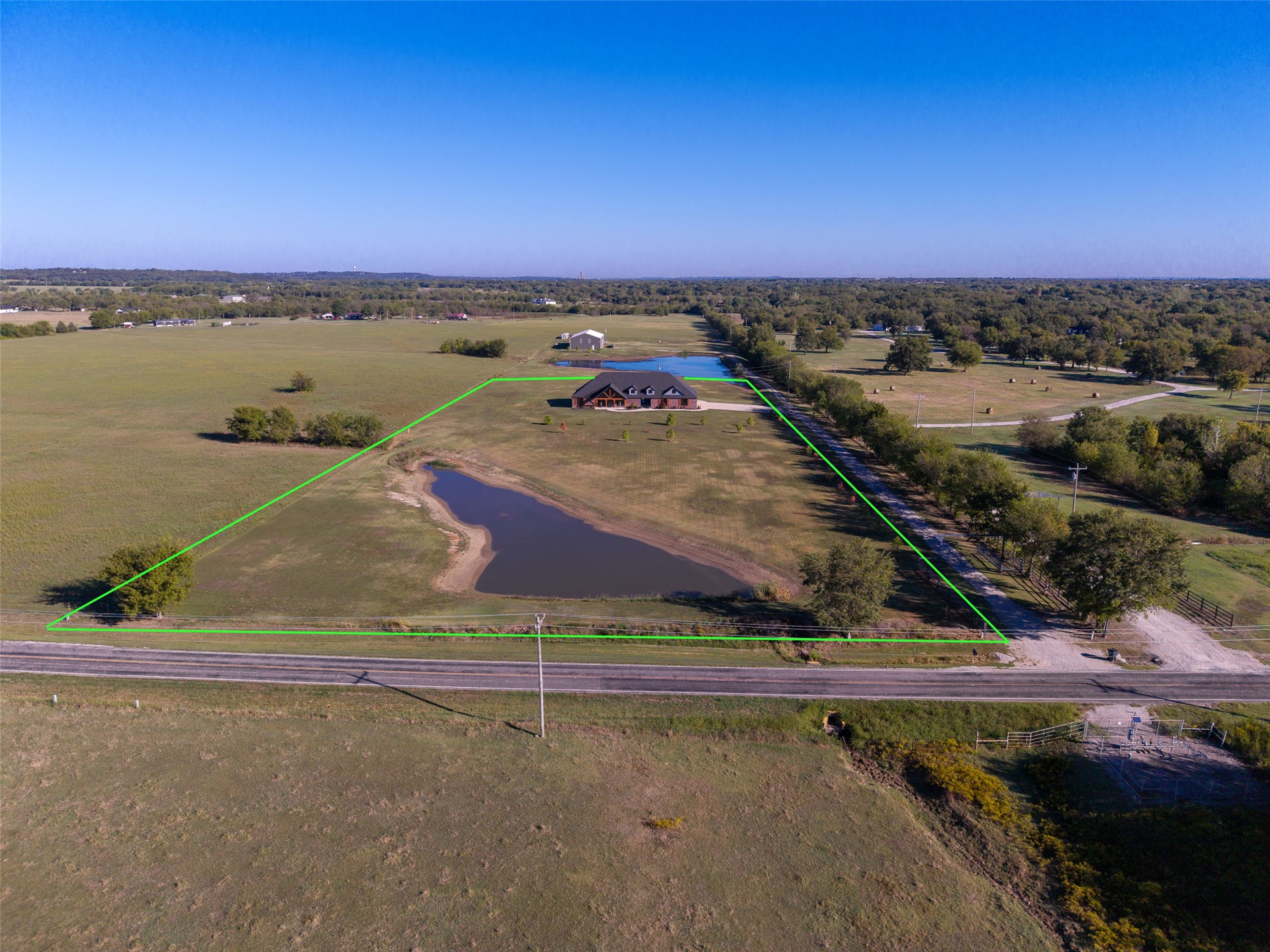 4011 E 201st Street S Mounds OK 74047