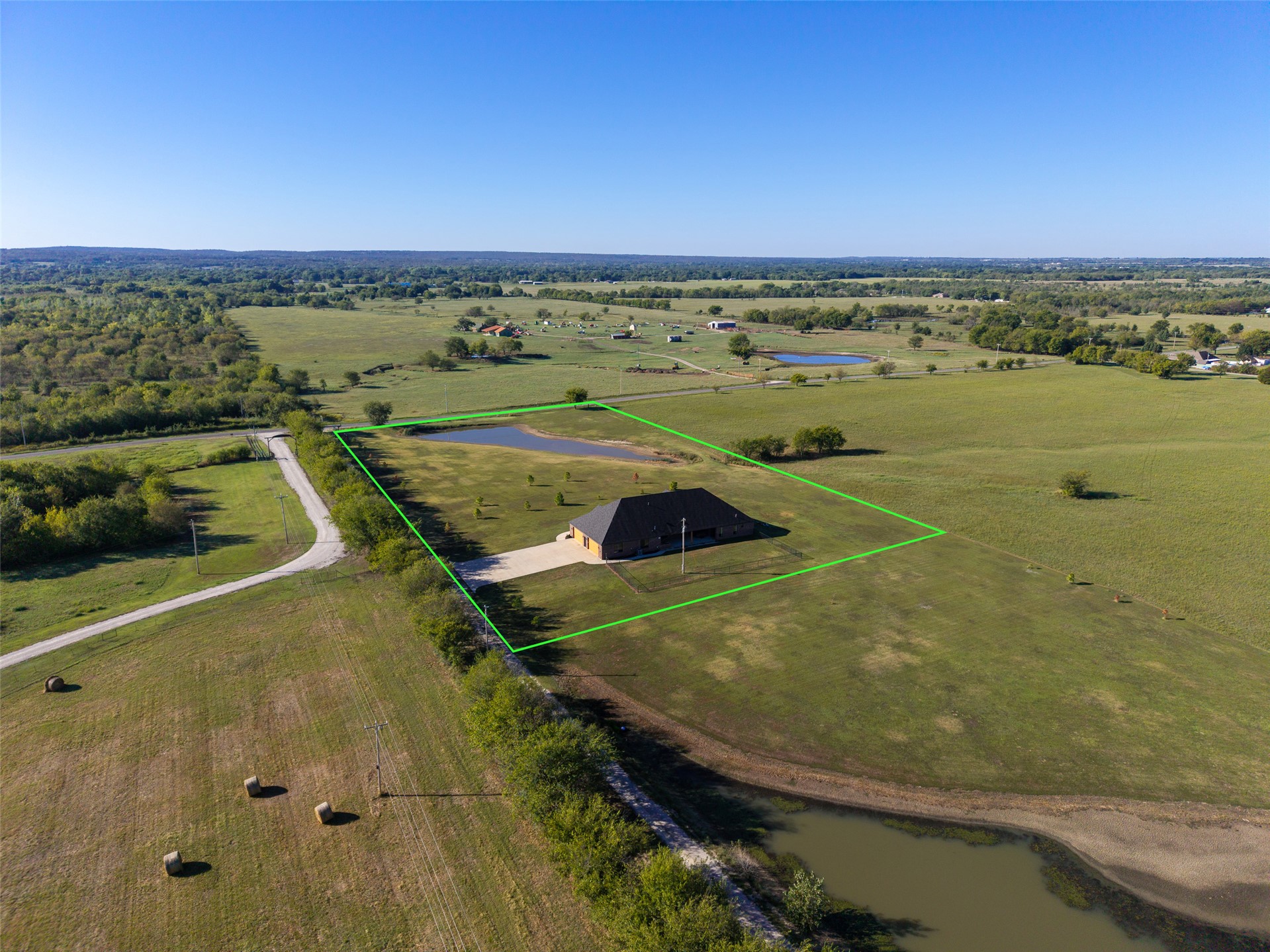 4011 E 201st Street S Mounds OK 74047